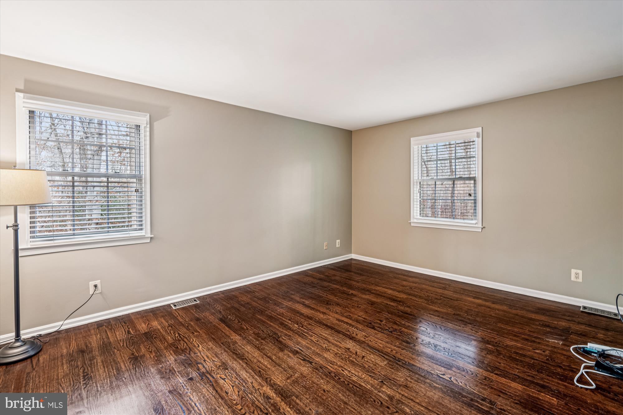 LAVALL WOODS - Residential