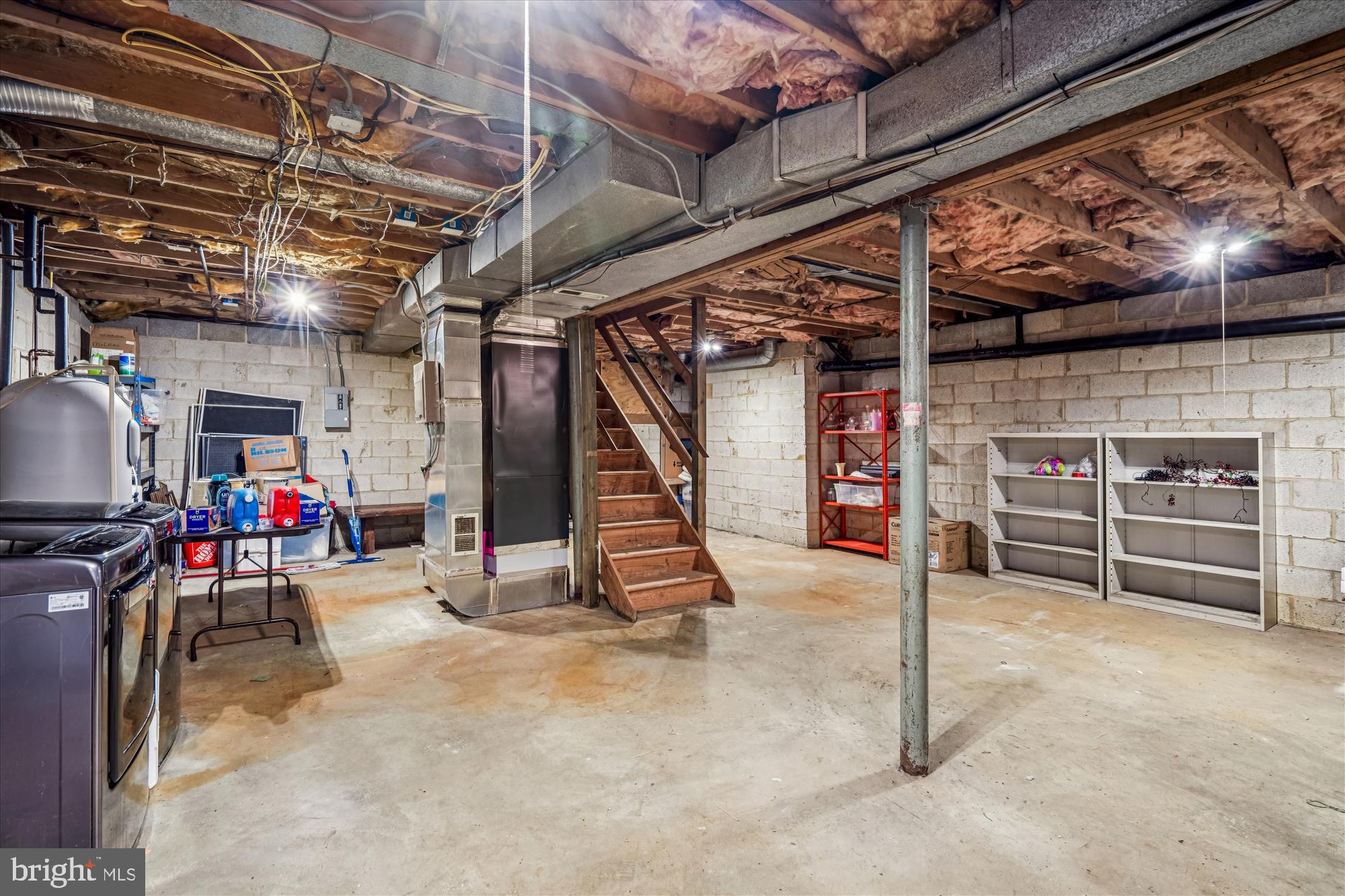 LAVALL WOODS - Residential