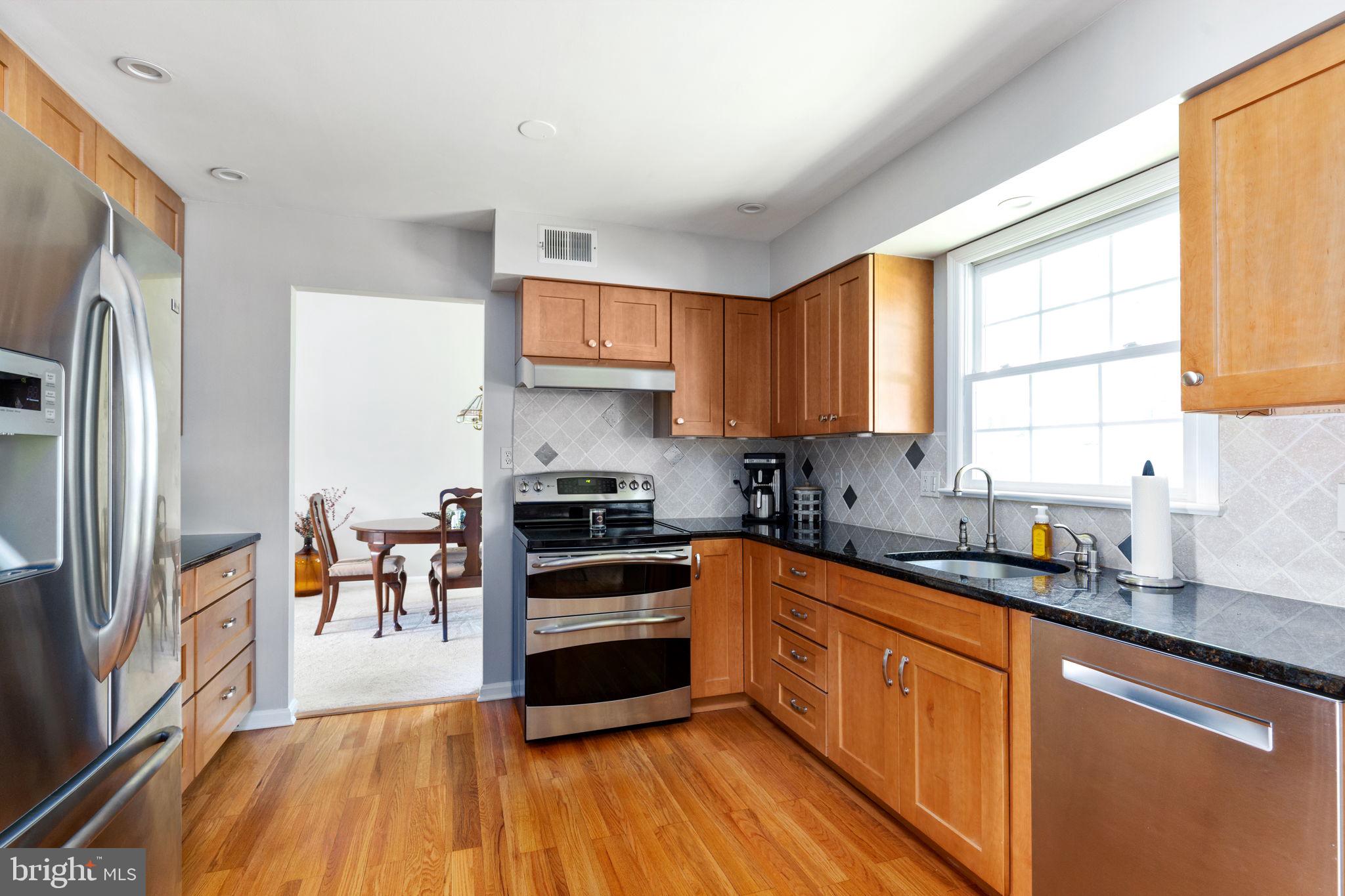 BURKE CENTRE - Residential