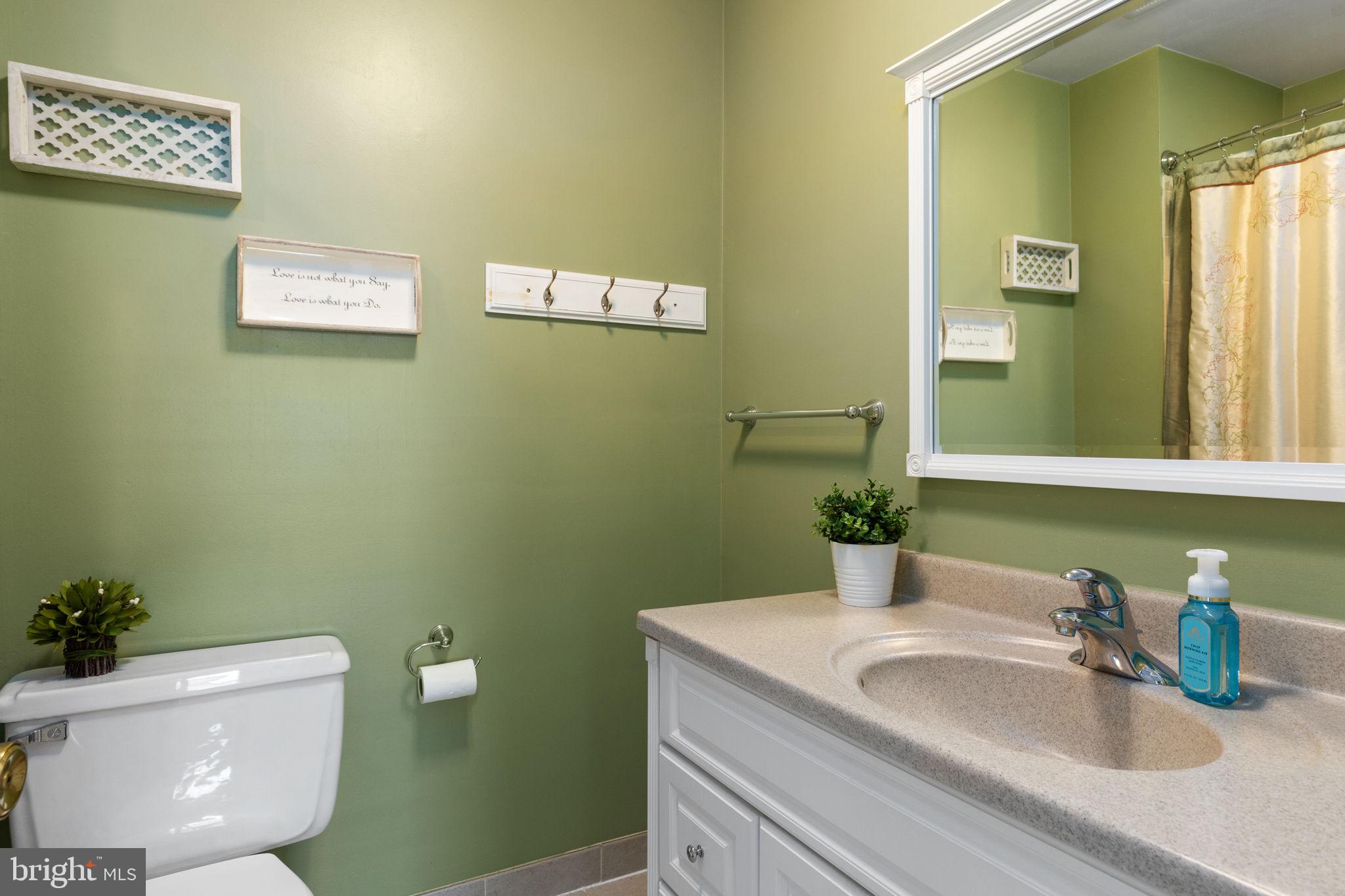 BURKE CENTRE - Residential