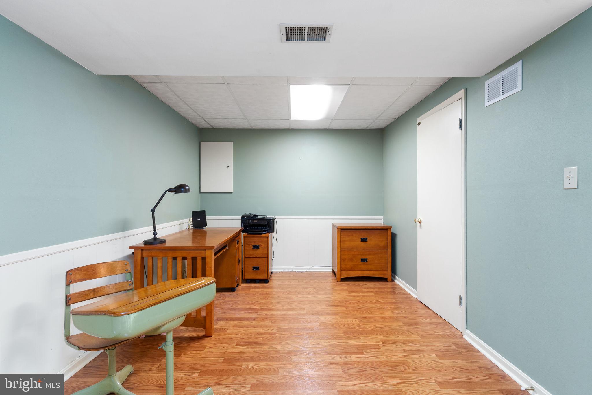 BURKE CENTRE - Residential