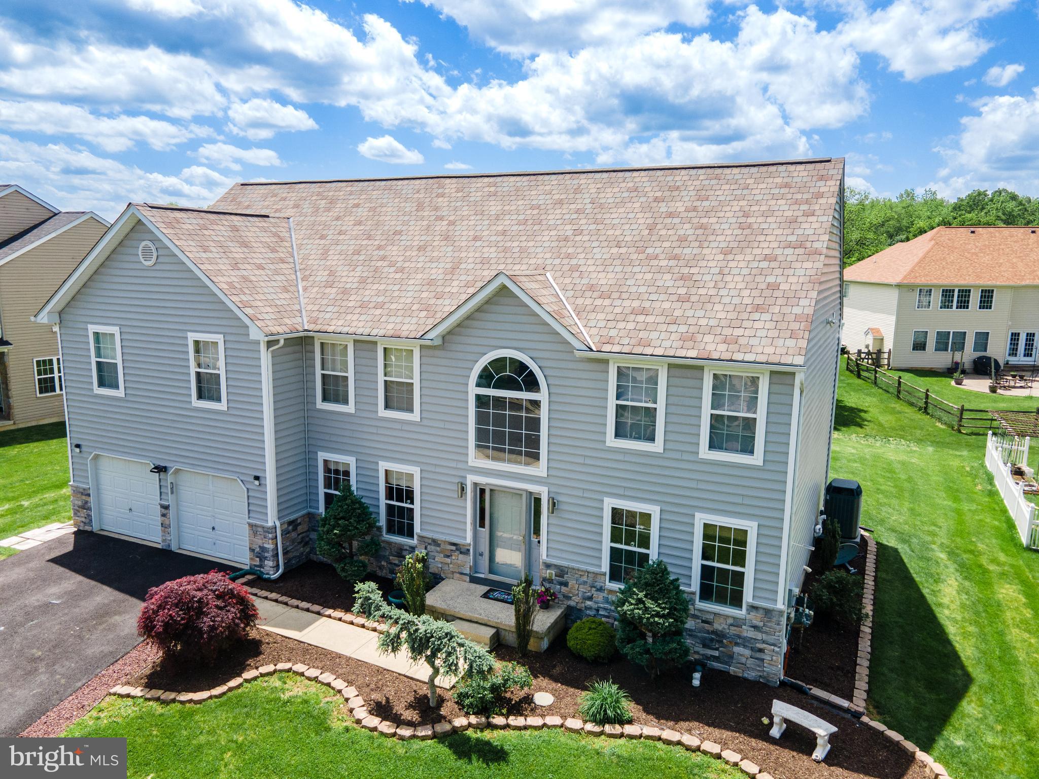 1692 WINDMILL LANE