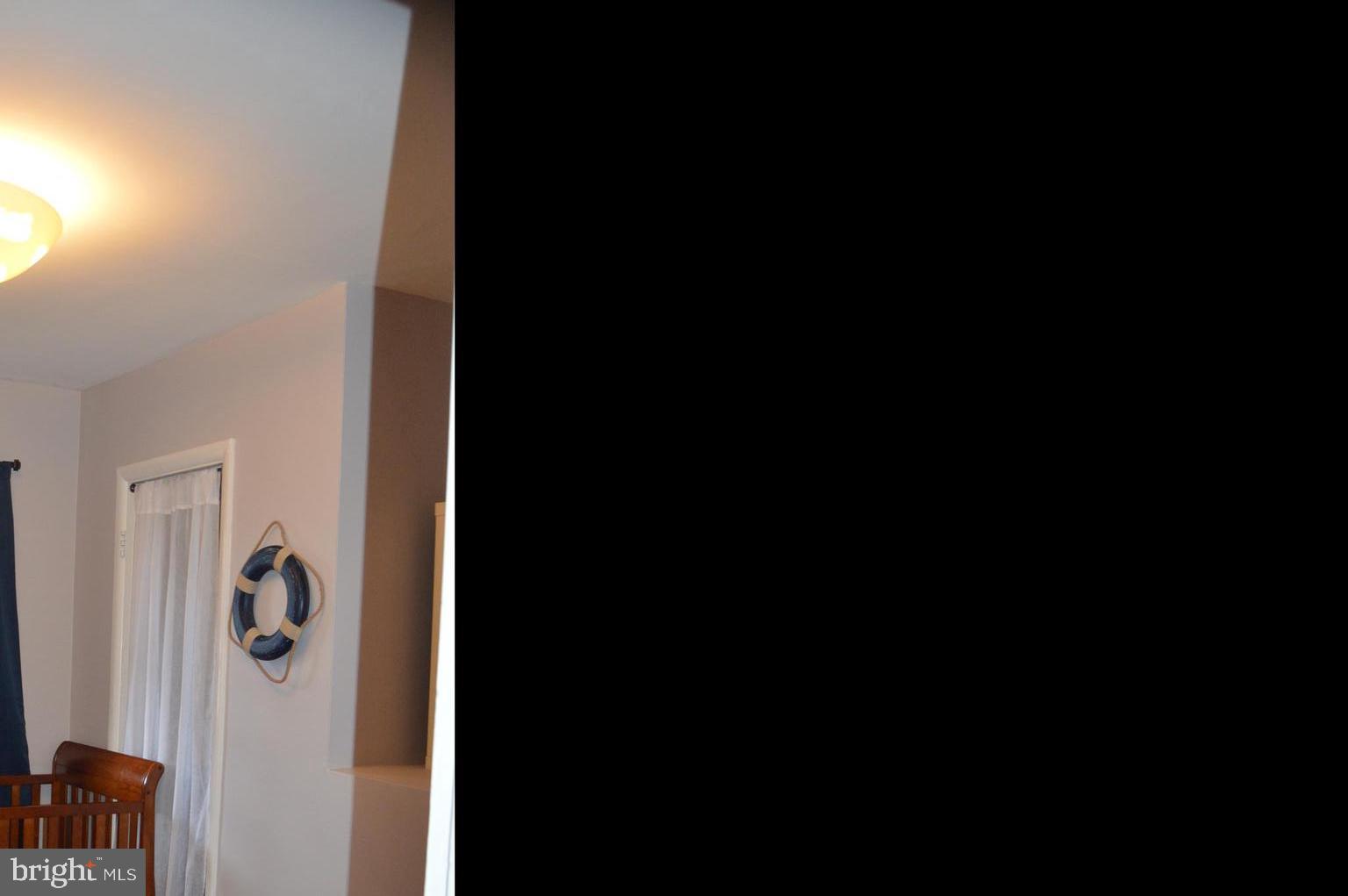 SLEEPY HOLLOW MANOR - Residential Lease