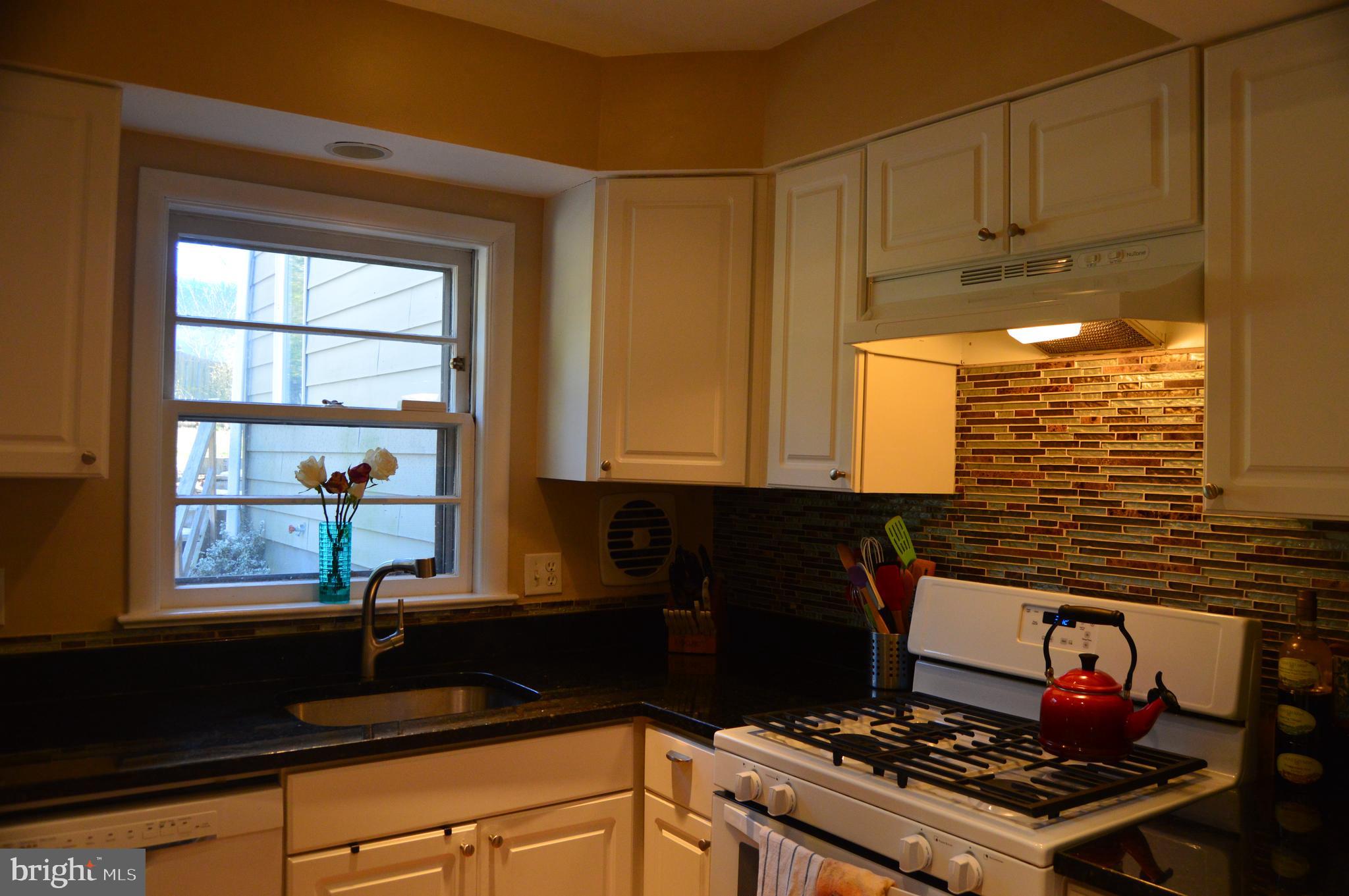 SLEEPY HOLLOW MANOR - Residential Lease