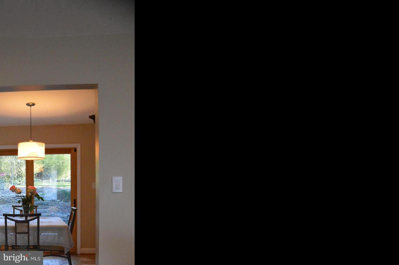 SLEEPY HOLLOW MANOR - Residential Lease