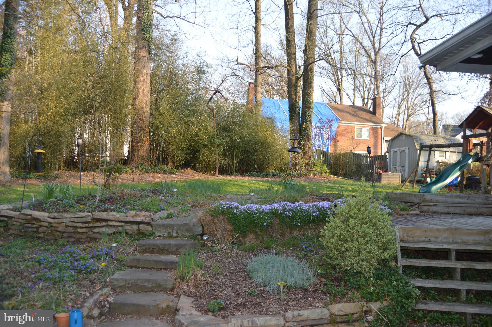 SLEEPY HOLLOW MANOR - Residential Lease