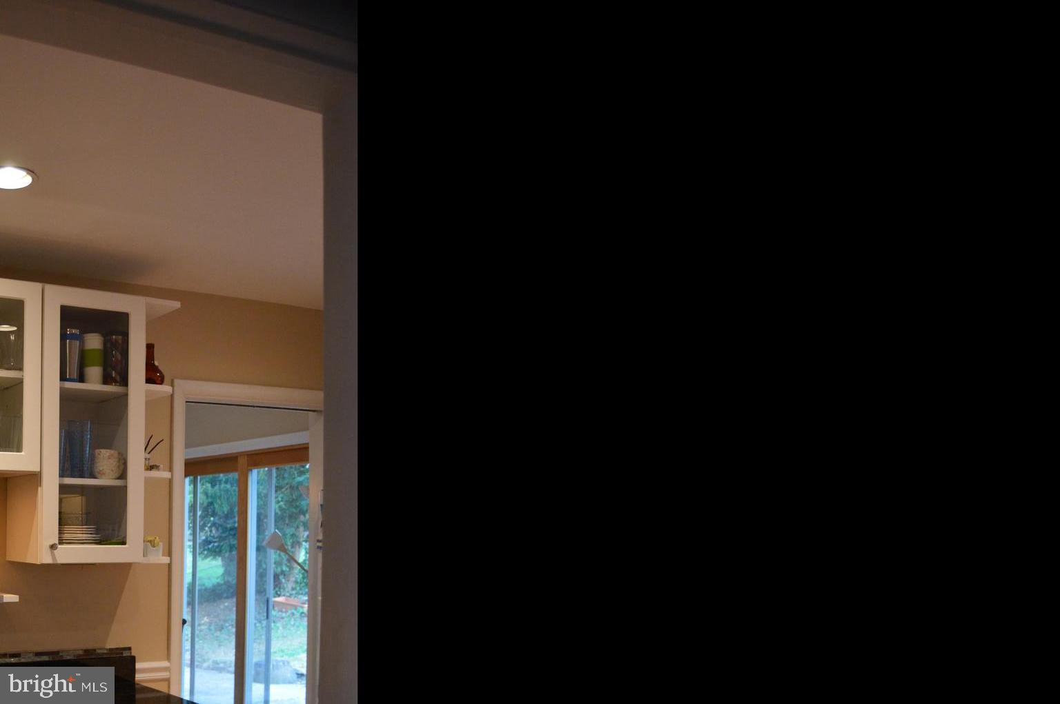 SLEEPY HOLLOW MANOR - Residential Lease