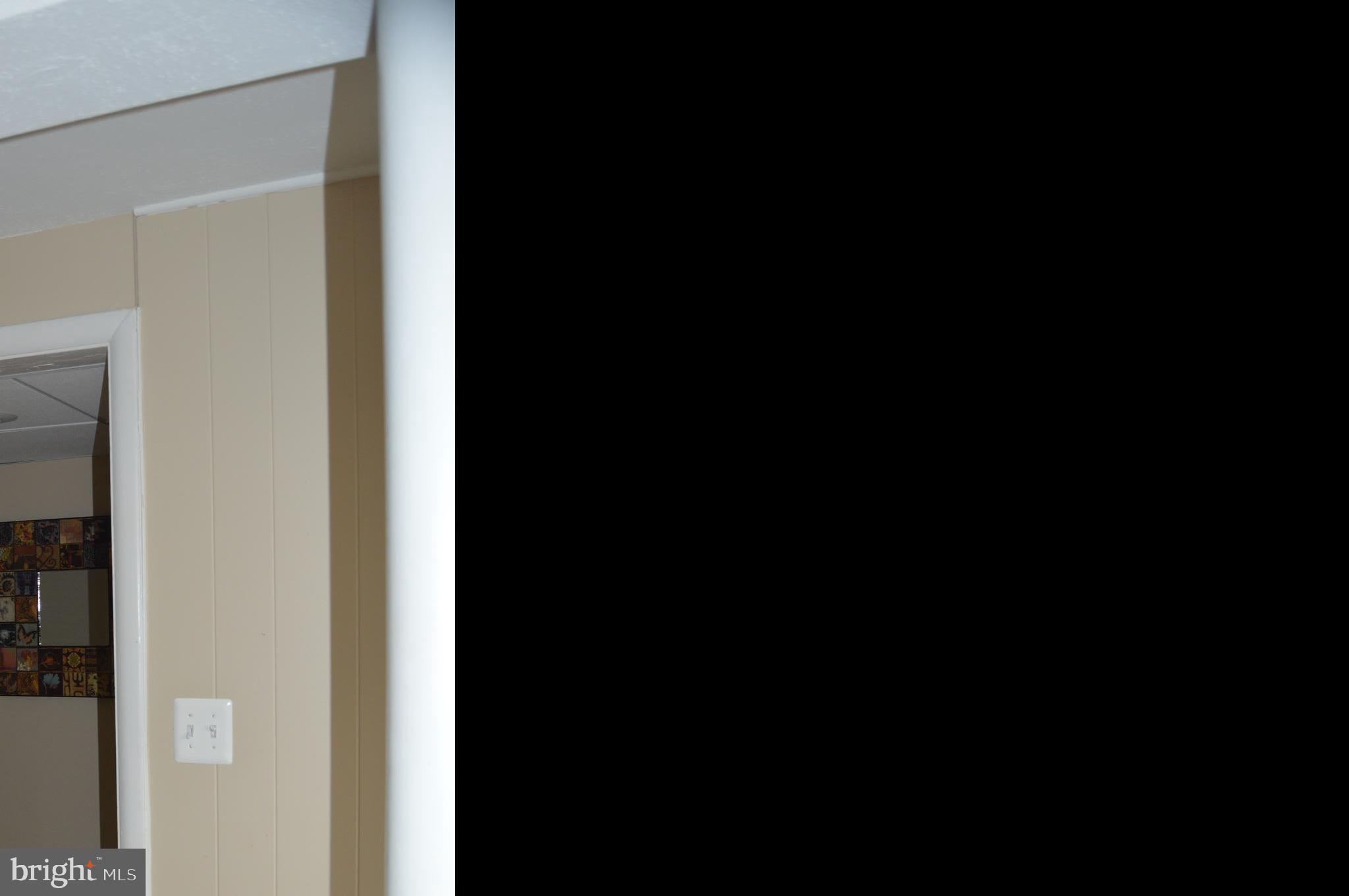 SLEEPY HOLLOW MANOR - Residential Lease