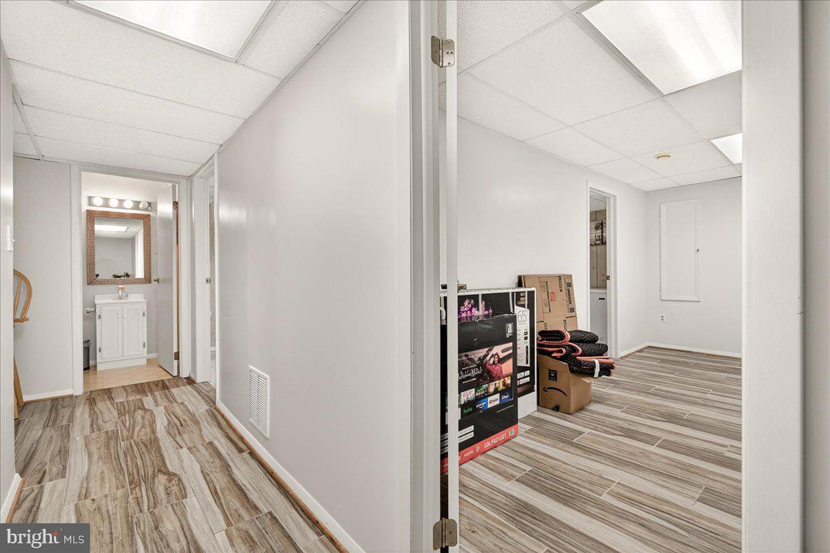 MONARCH RIDGE - Residential