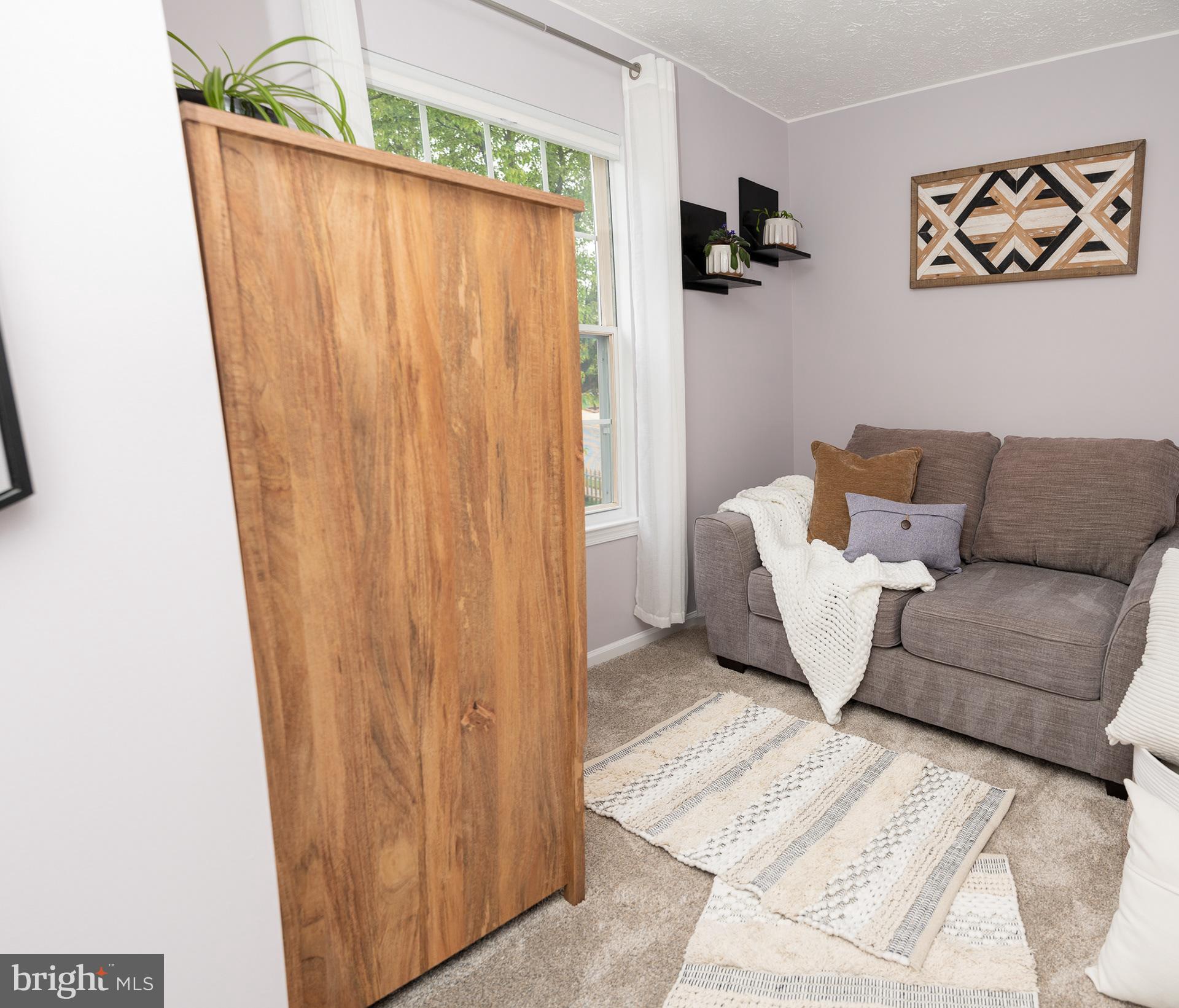 MONARCH RIDGE - Residential