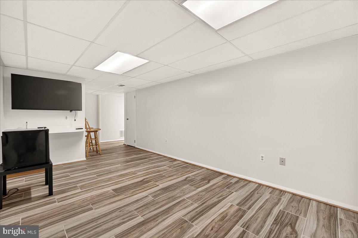 MONARCH RIDGE - Residential