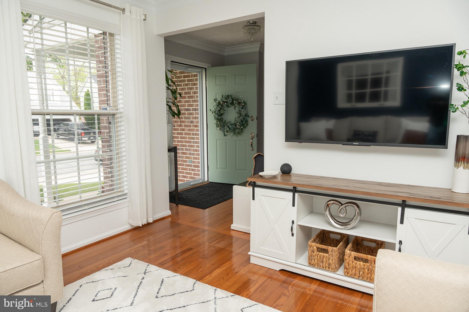 MONARCH RIDGE - Residential