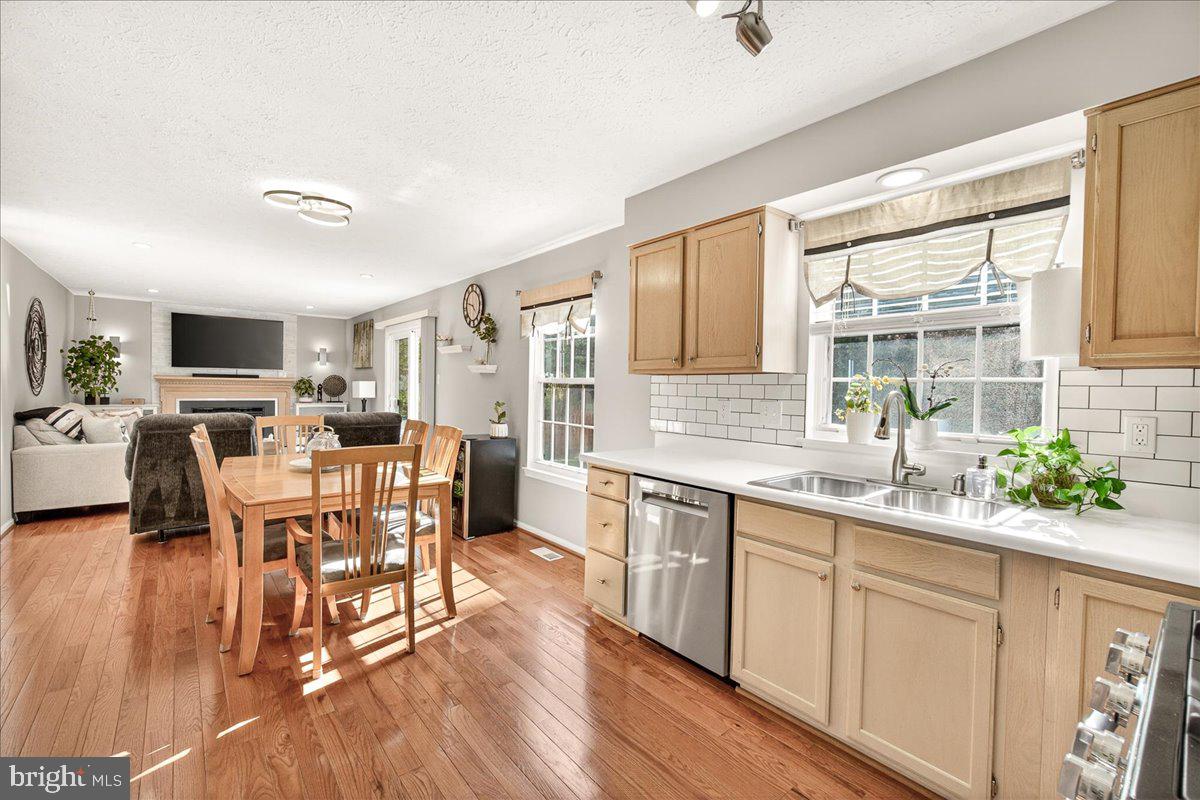 MONARCH RIDGE - Residential