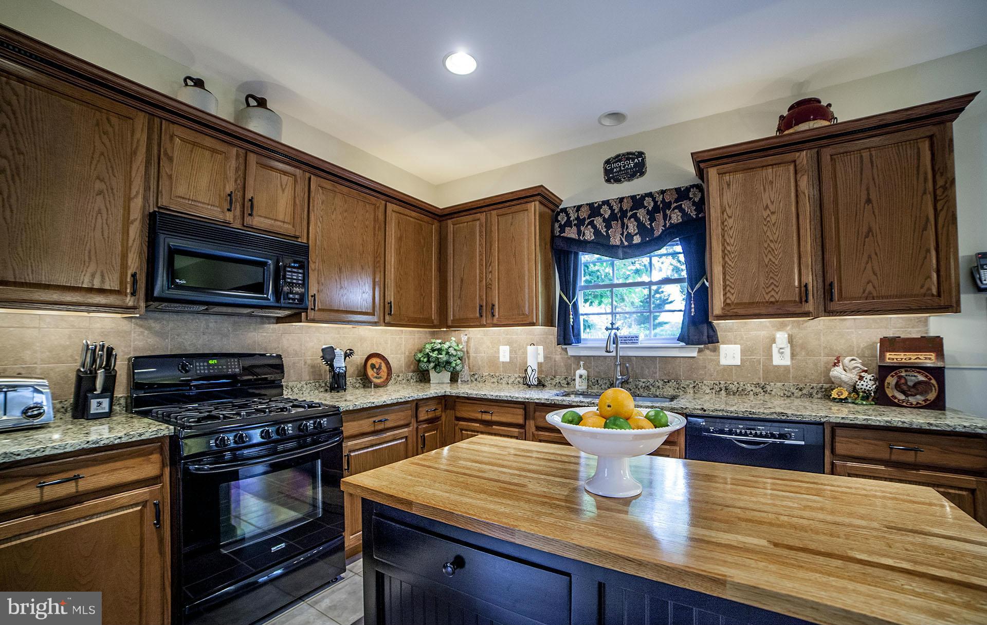 TRAILS OF GLENEAGLES - Residential