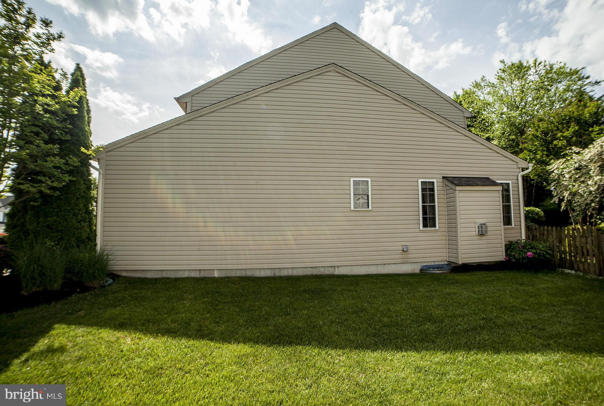 TRAILS OF GLENEAGLES - Residential