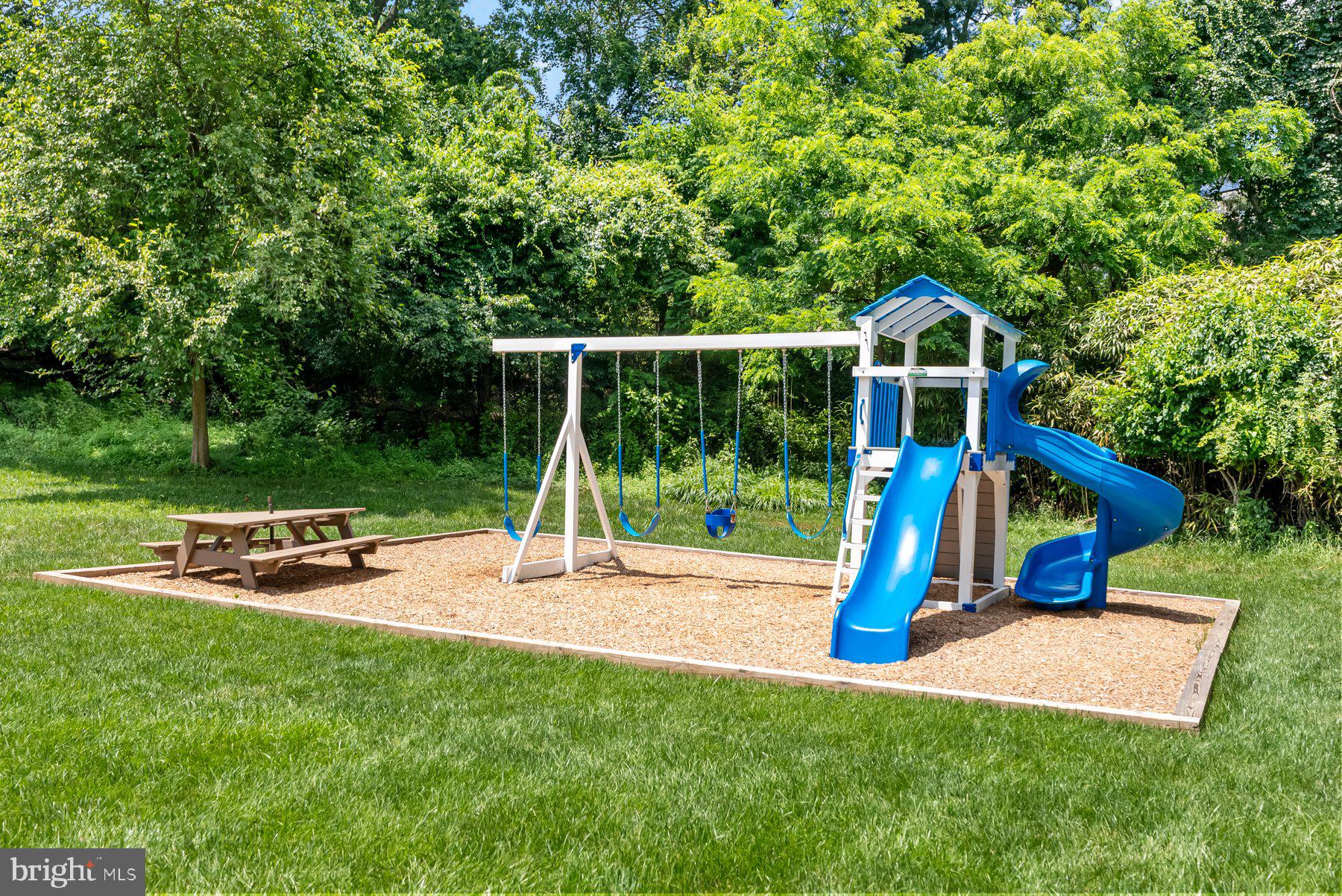 CHAPEL HILL - Residential