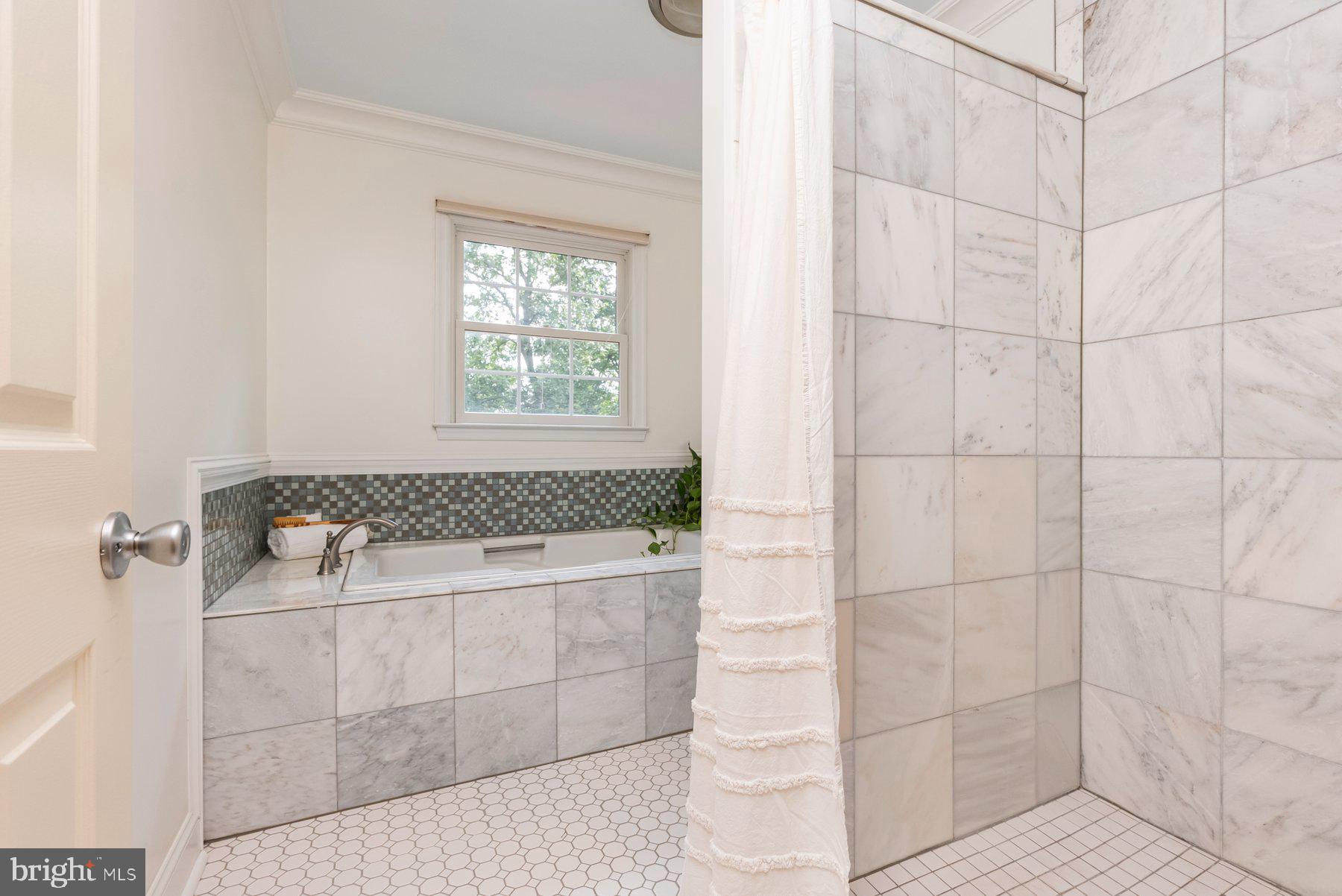 CHAPEL HILL - Residential