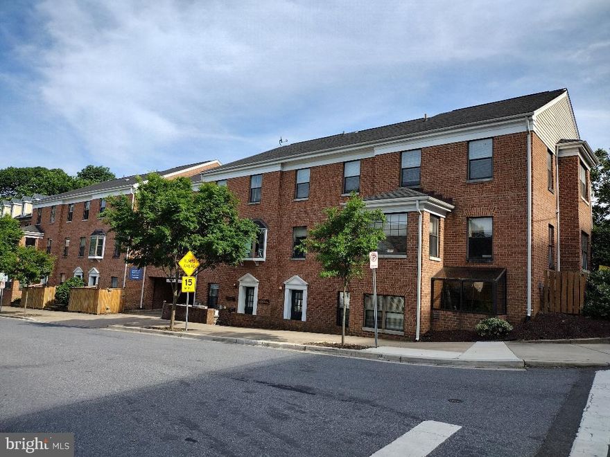 Great deal in downtown Bethesda, Shop front style condo for sale with Wisconsin Ave address and includes 2 deeded garage parking spaces.  680 s.f. plus storage.  This is a great opportunity for your small biz, office or practice.  Walking distance to Red Line Metro stops (2).   Walk to everything in downtown Bethesda.  Owner / broker.