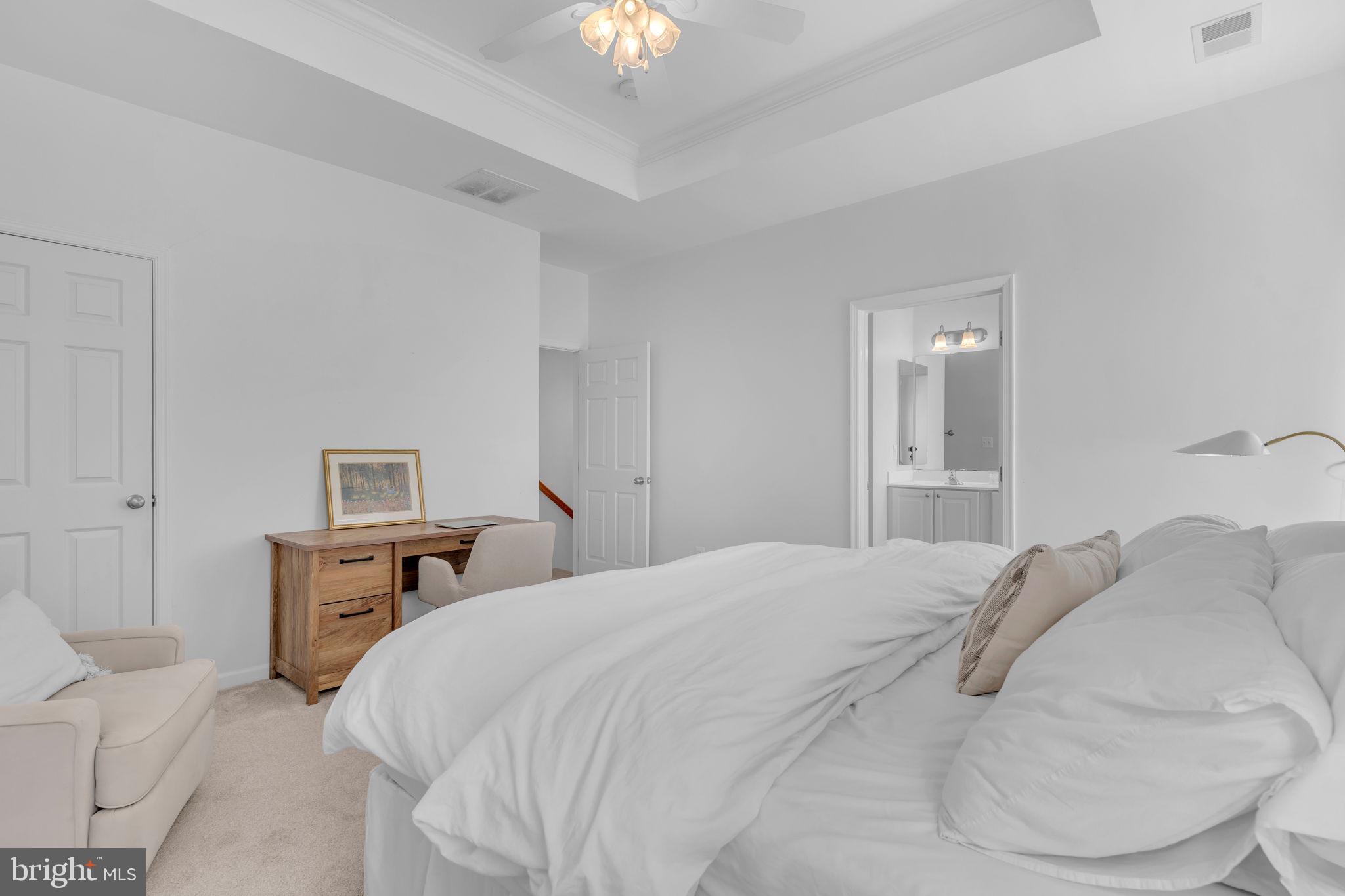 POTOMAC CLUB - Residential Lease