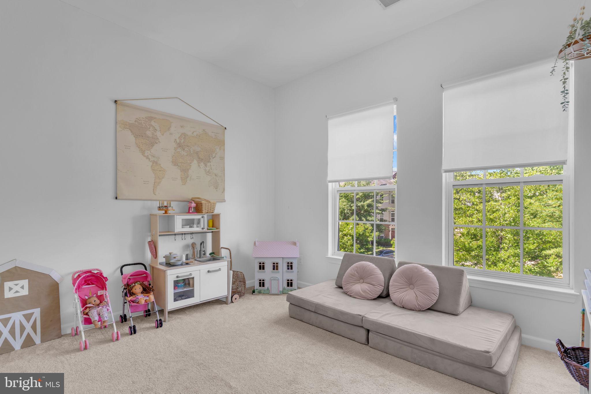 POTOMAC CLUB - Residential Lease