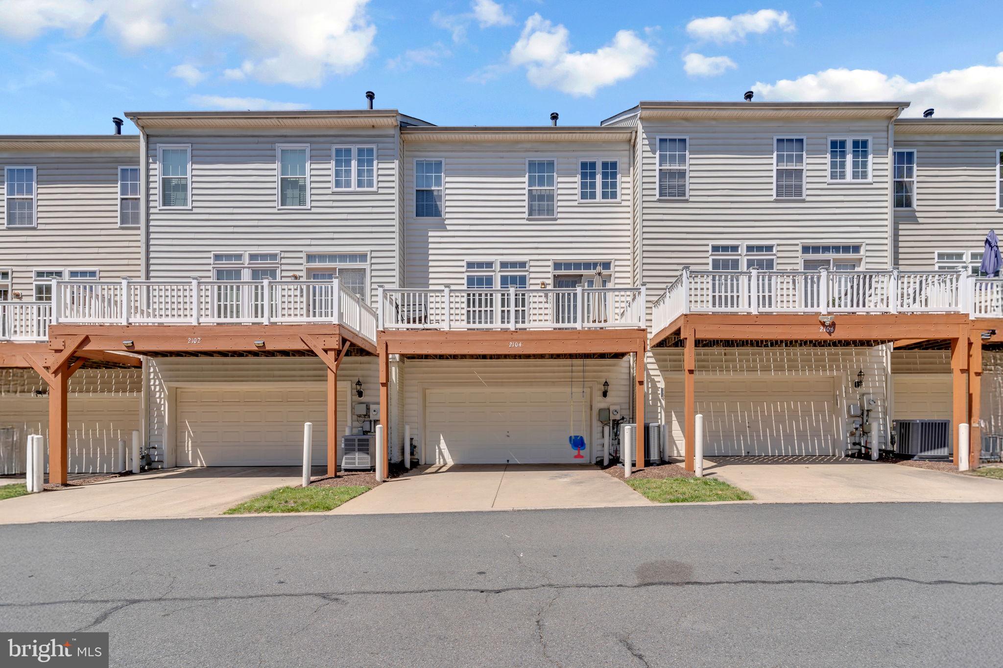 POTOMAC CLUB - Residential Lease