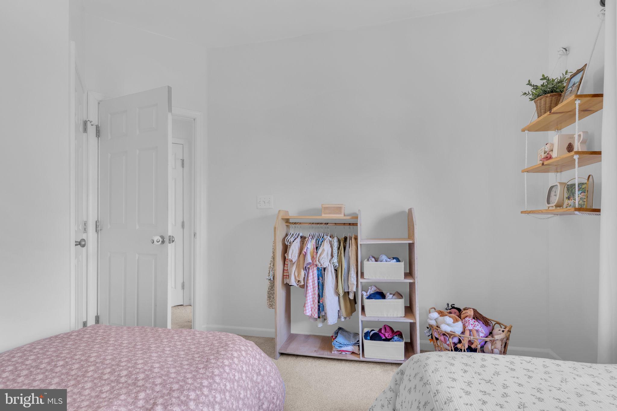 POTOMAC CLUB - Residential Lease