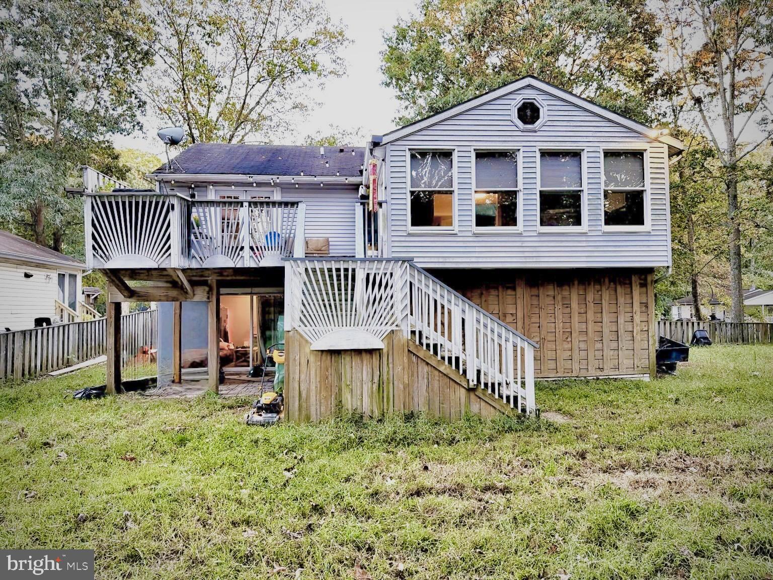 553 WHITE SANDS DRIVE
