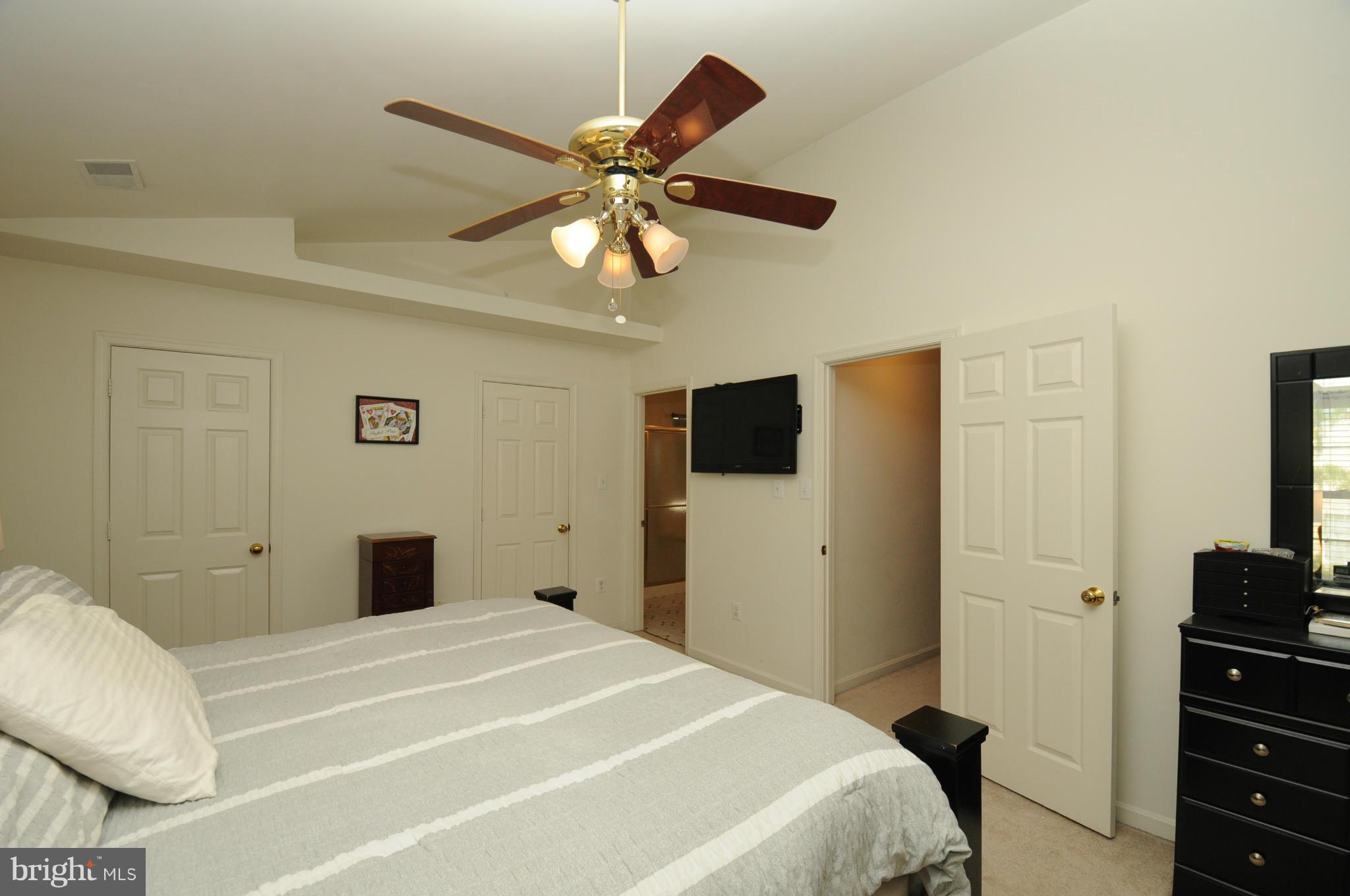 KINCAID FOREST - Residential