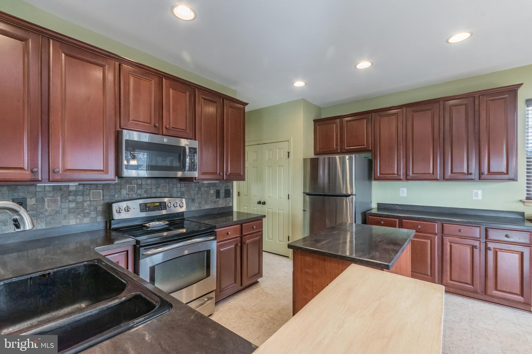 HUNTFIELD - Residential