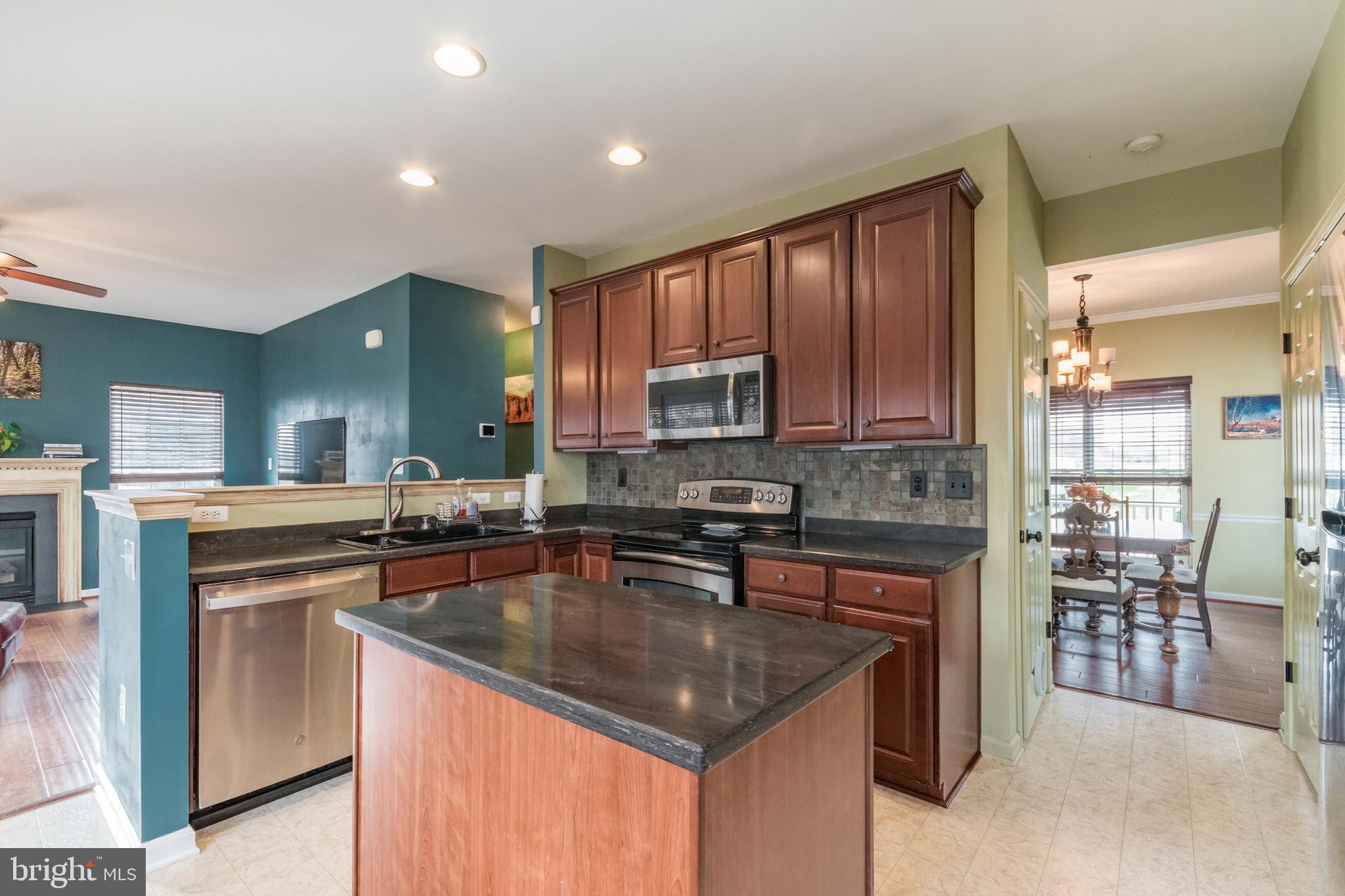 HUNTFIELD - Residential