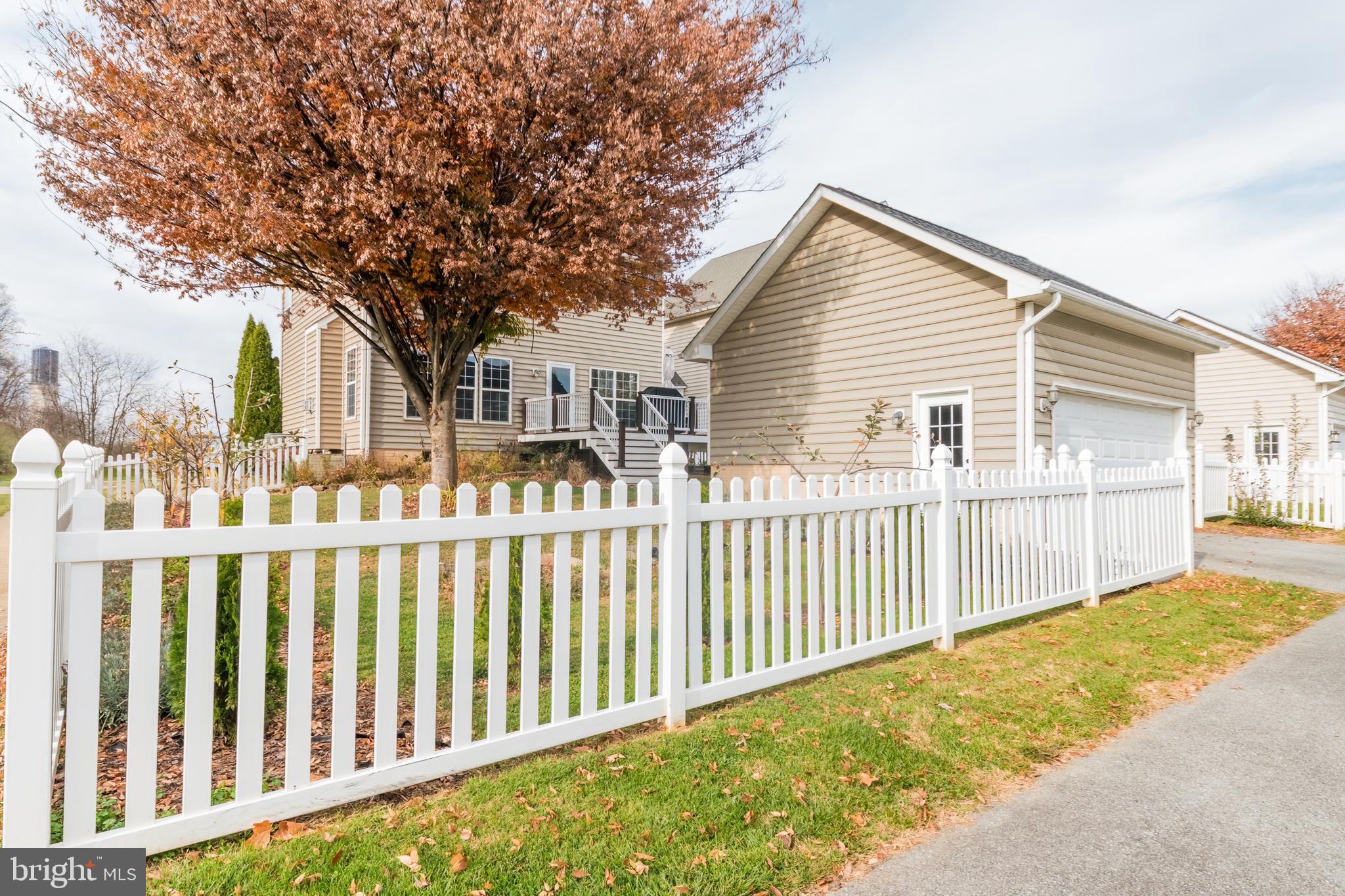 HUNTFIELD - Residential