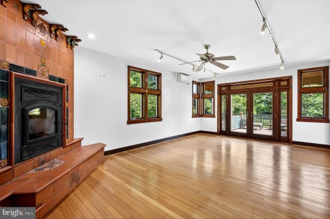 Tiny photo for 498 Perrineville Road, ROBBINSVILLE, NJ 08520 (MLS # NJME2077946)