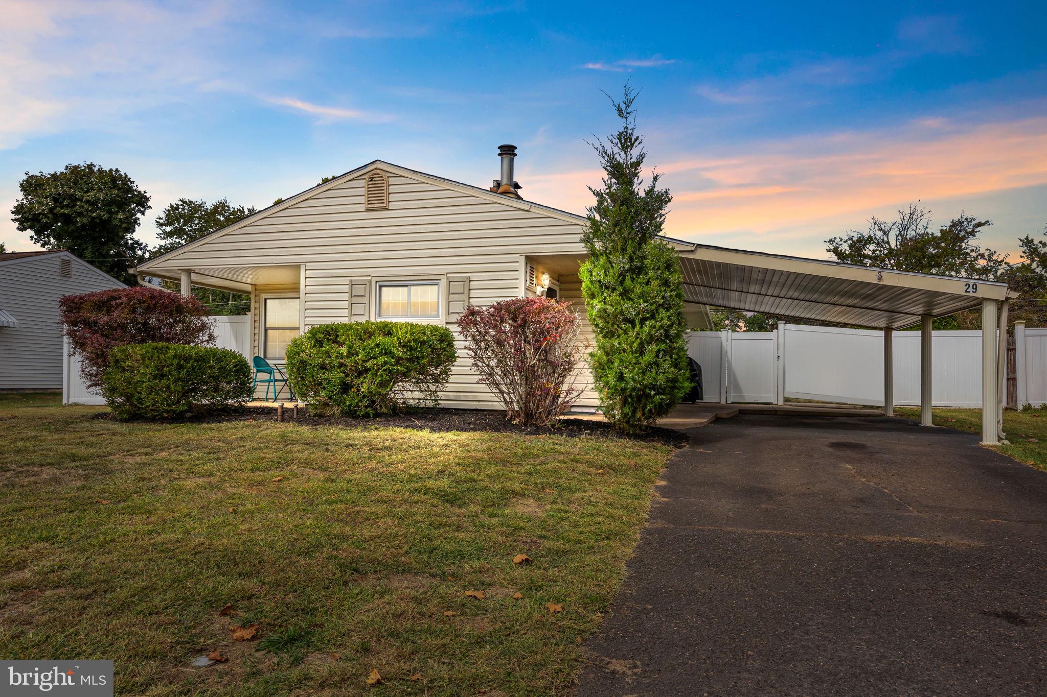 ELDERBERRY POND - Residential