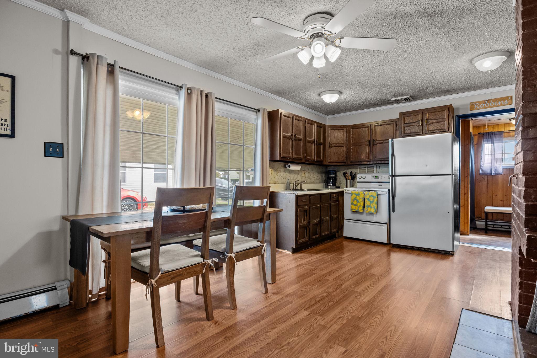 ELDERBERRY POND - Residential