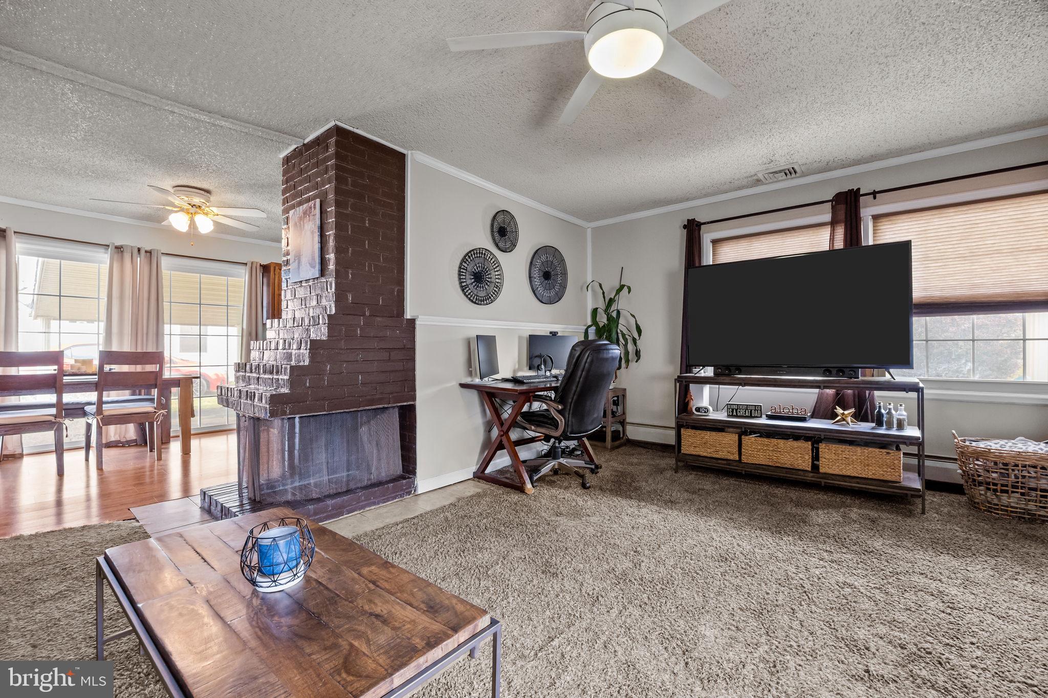 ELDERBERRY POND - Residential