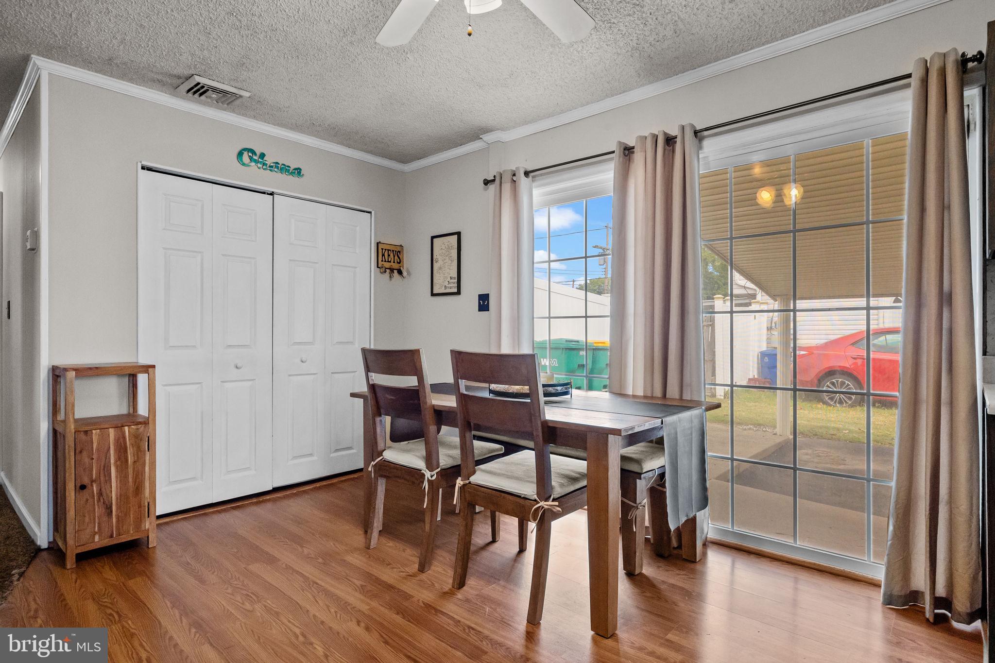 ELDERBERRY POND - Residential