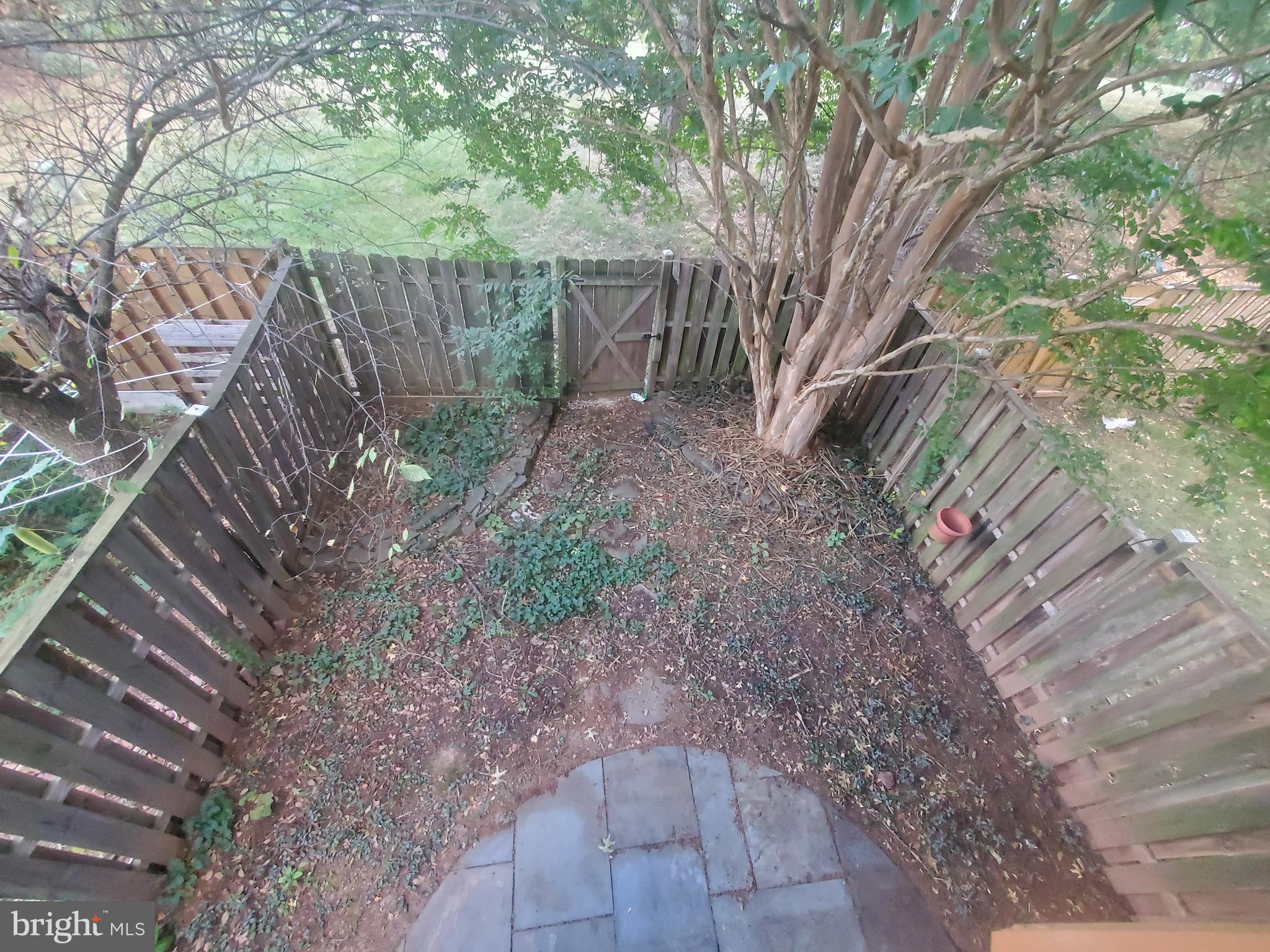 HERITAGE ESTATES - Residential Lease