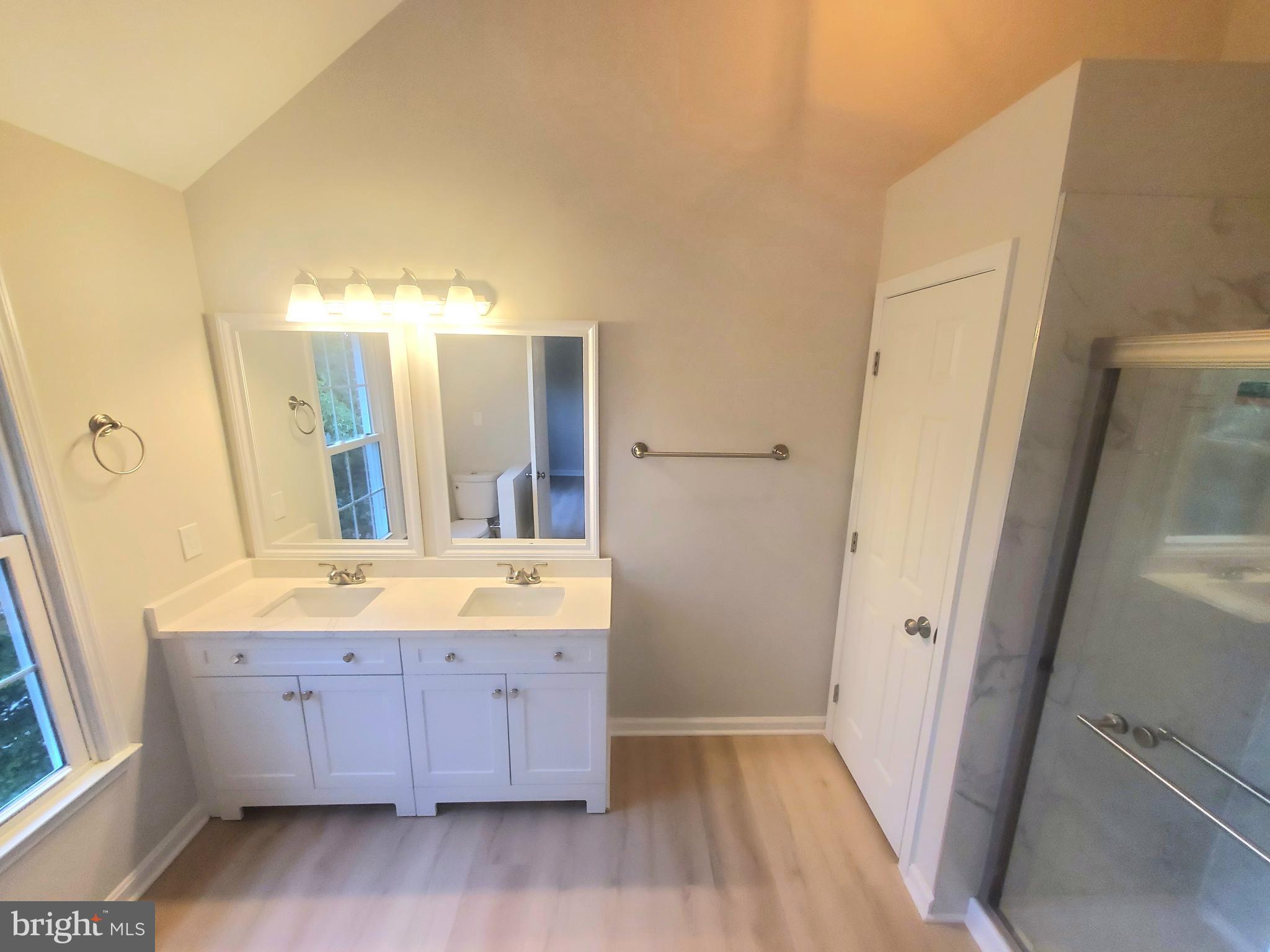 HERITAGE ESTATES - Residential Lease