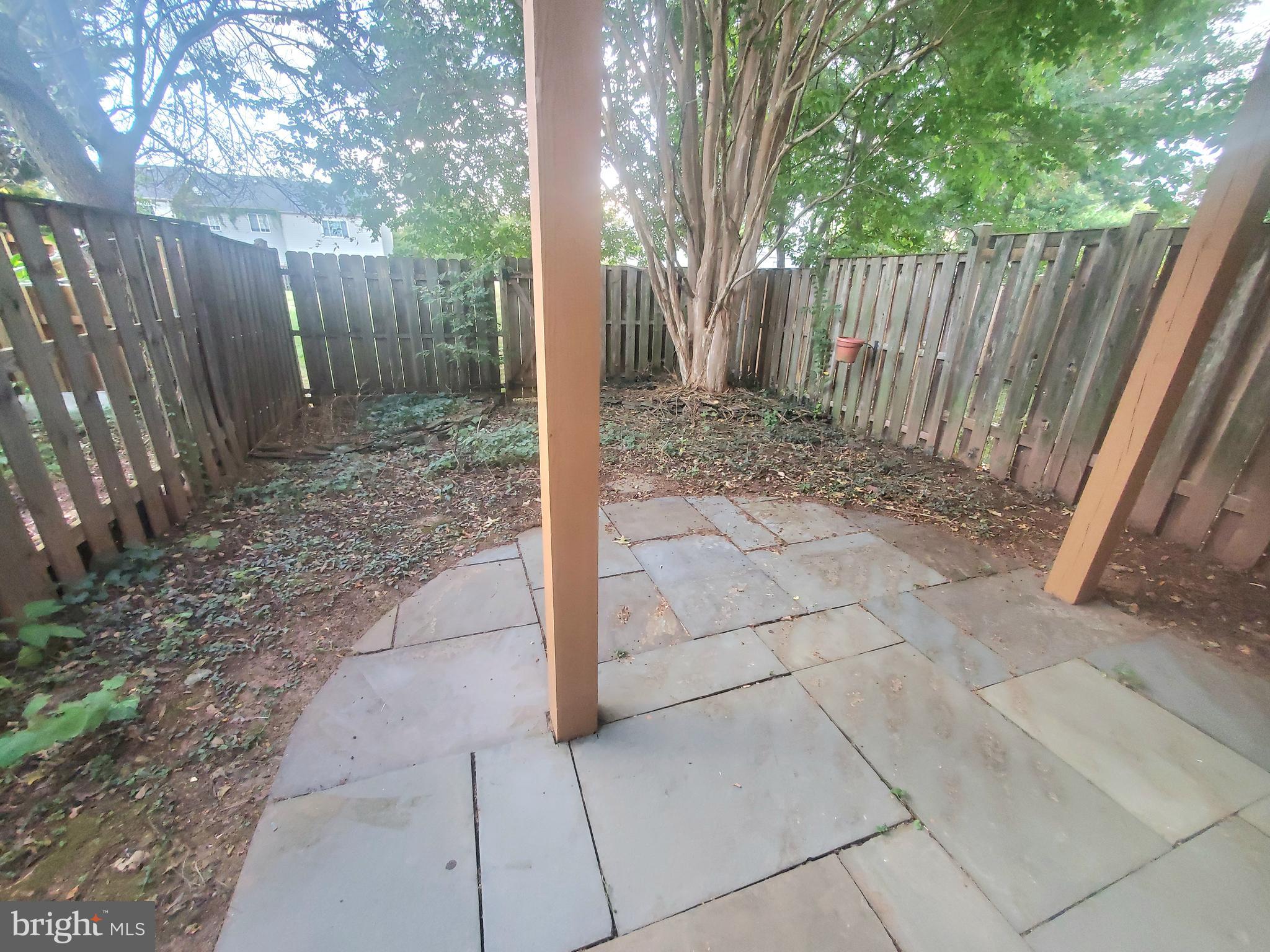 HERITAGE ESTATES - Residential Lease