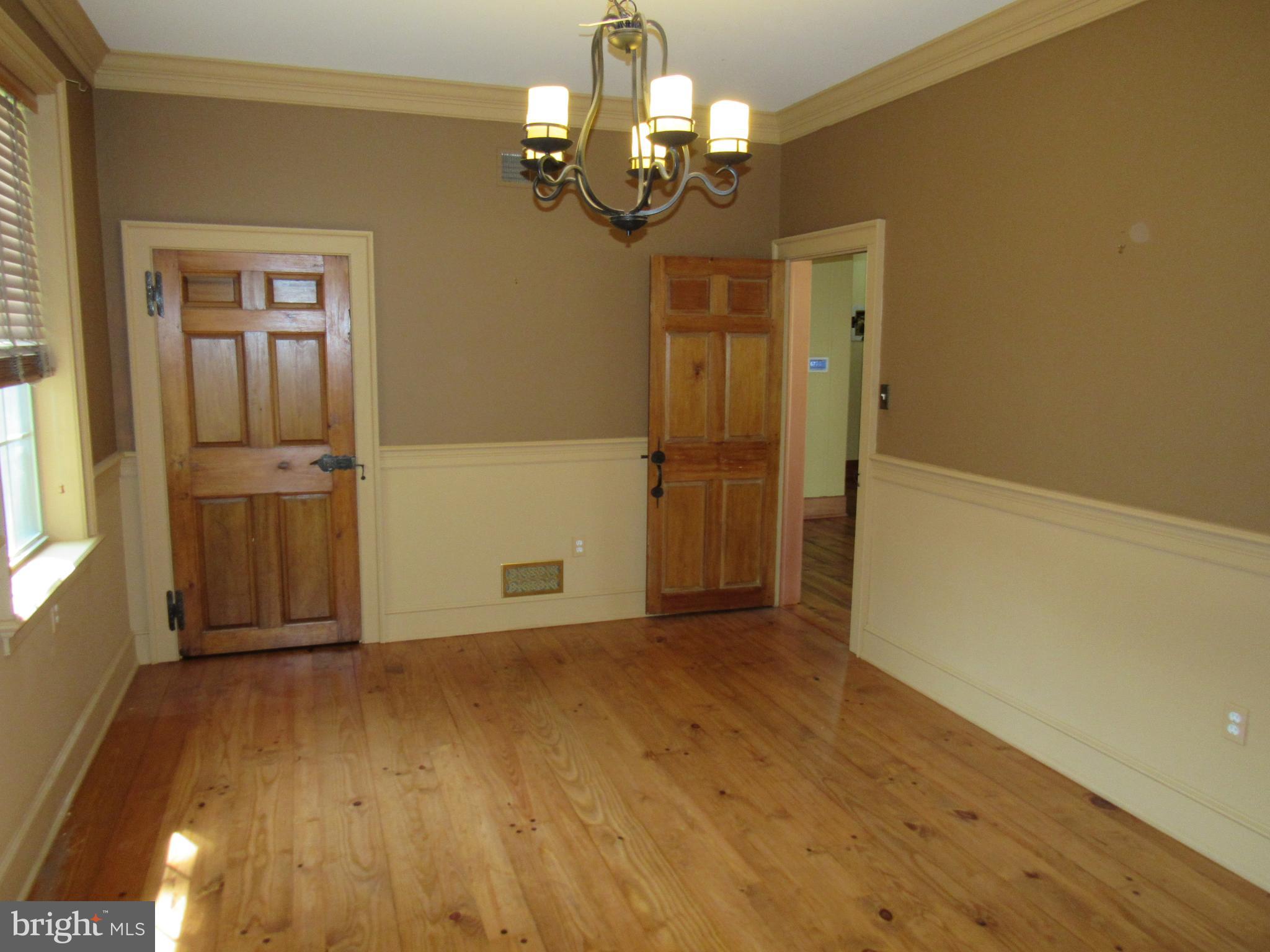 ROSEDALE - Residential