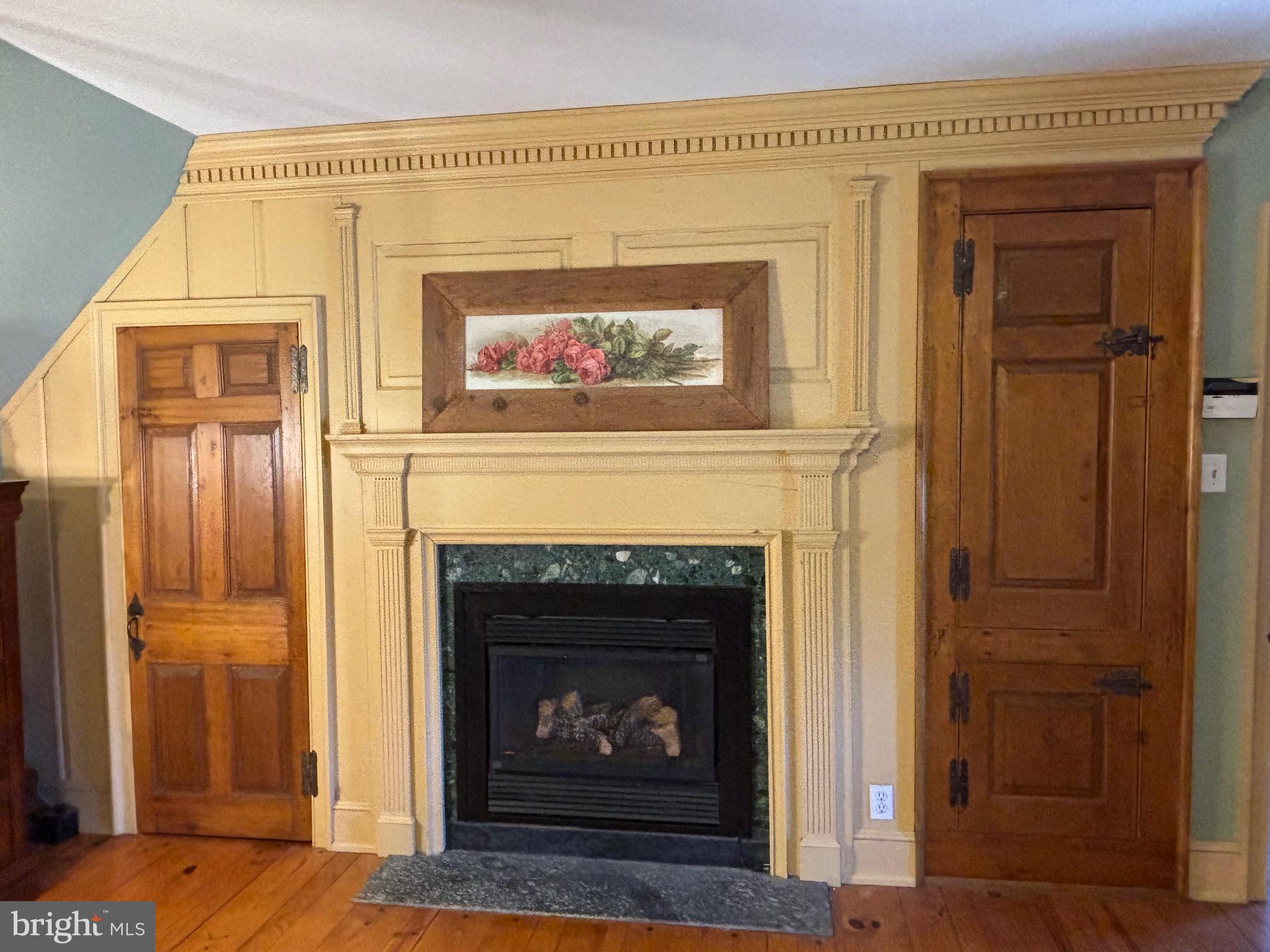 ROSEDALE - Residential