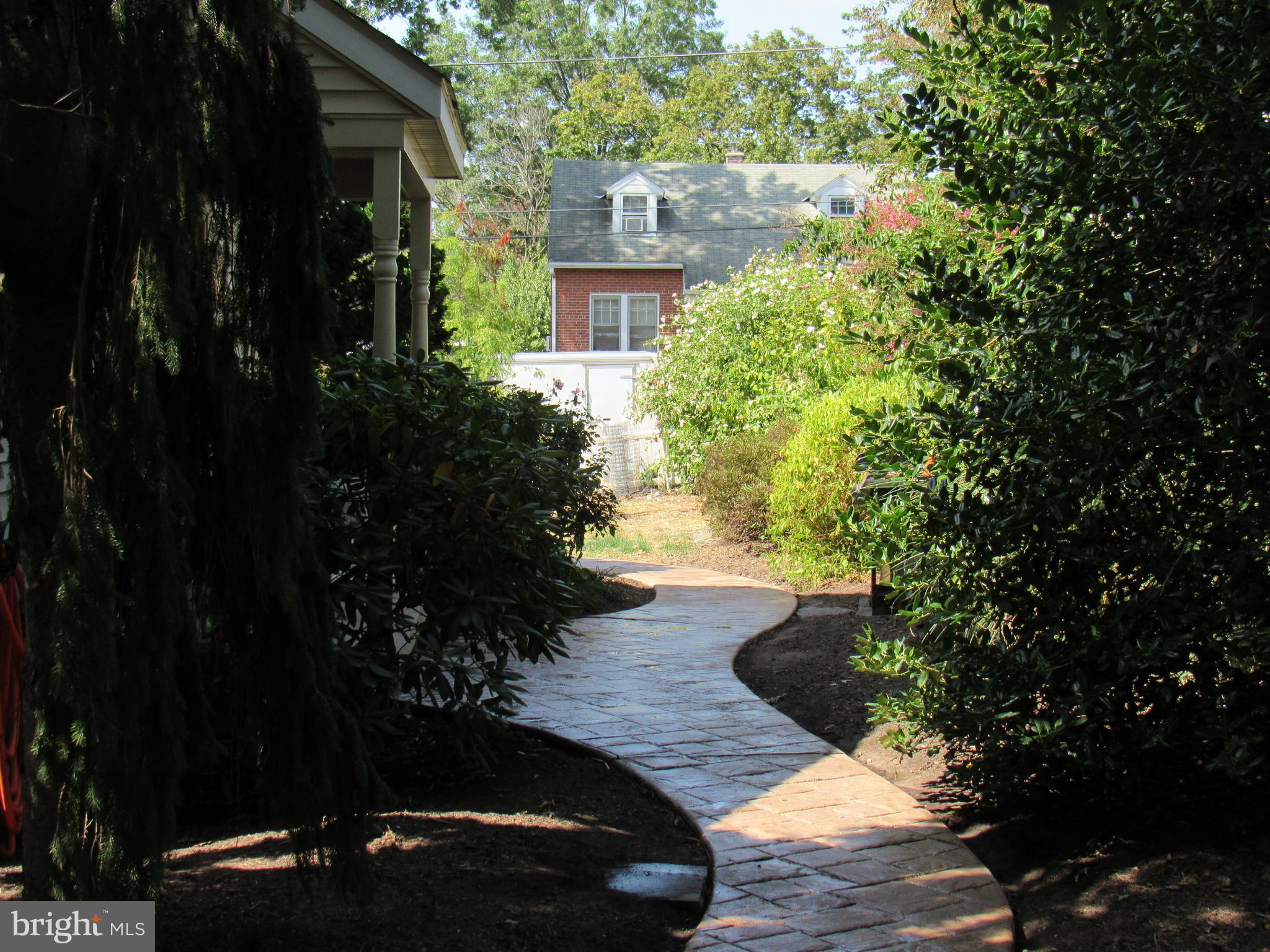 ROSEDALE - Residential