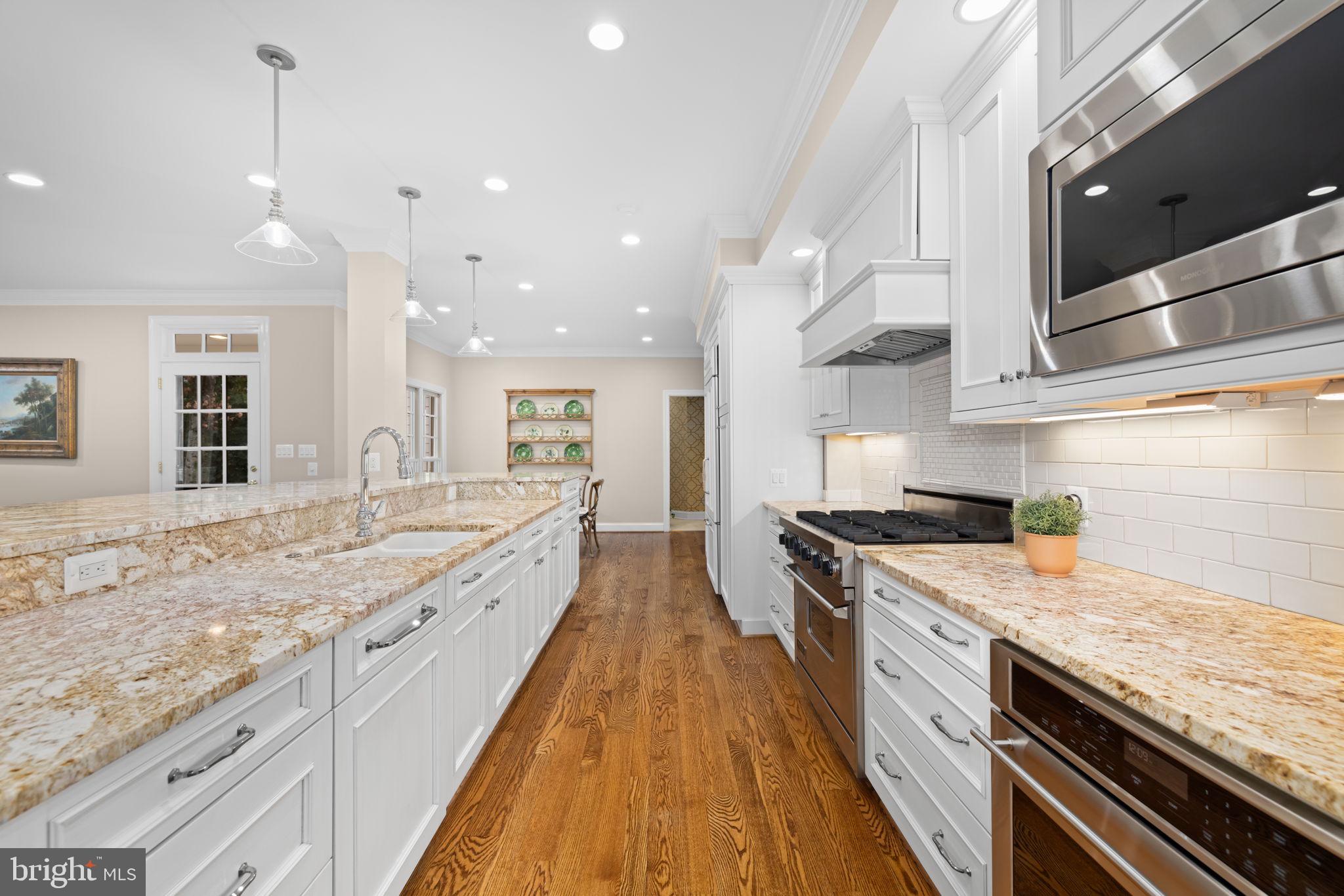 LANGLEY FOREST - Residential