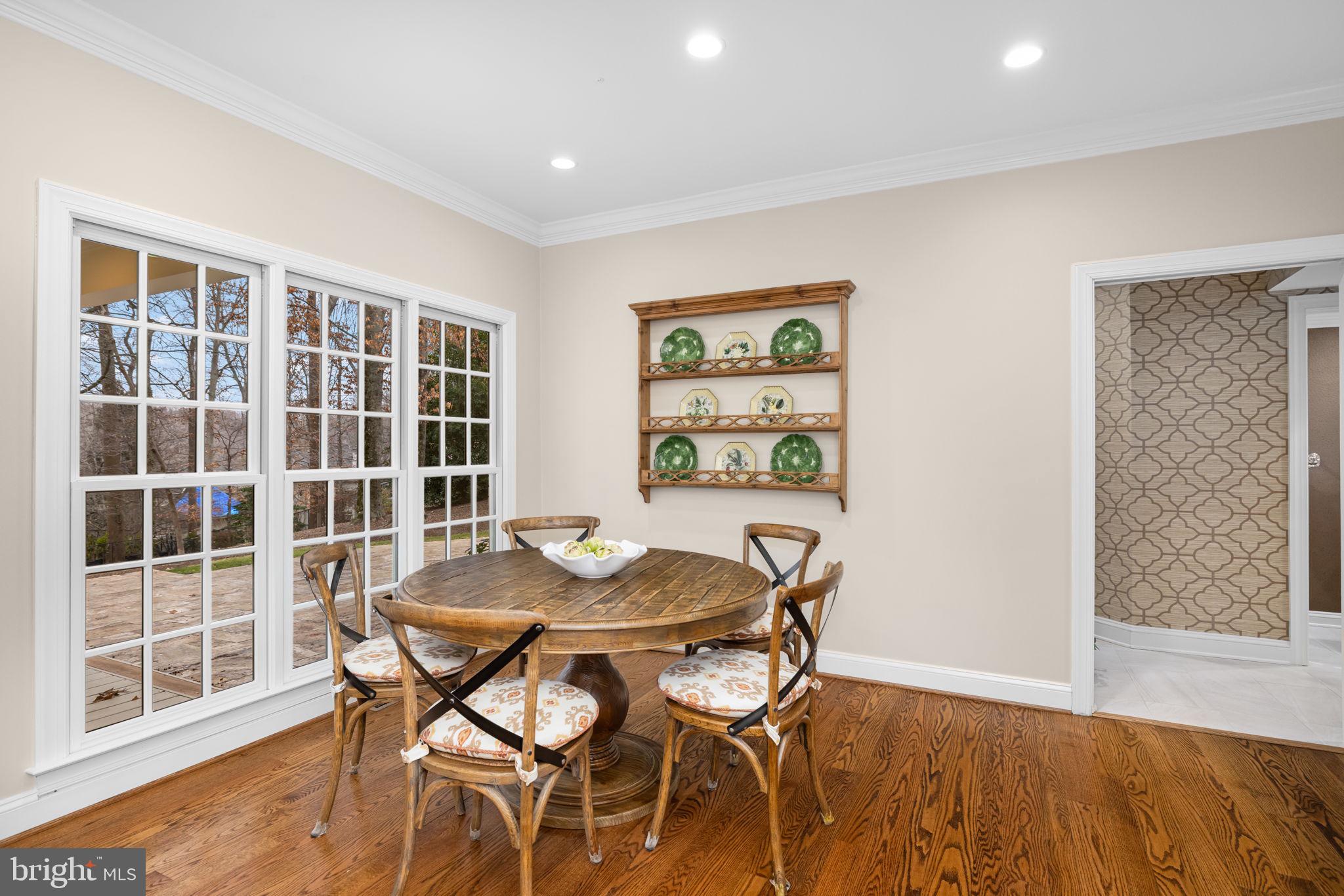 LANGLEY FOREST - Residential