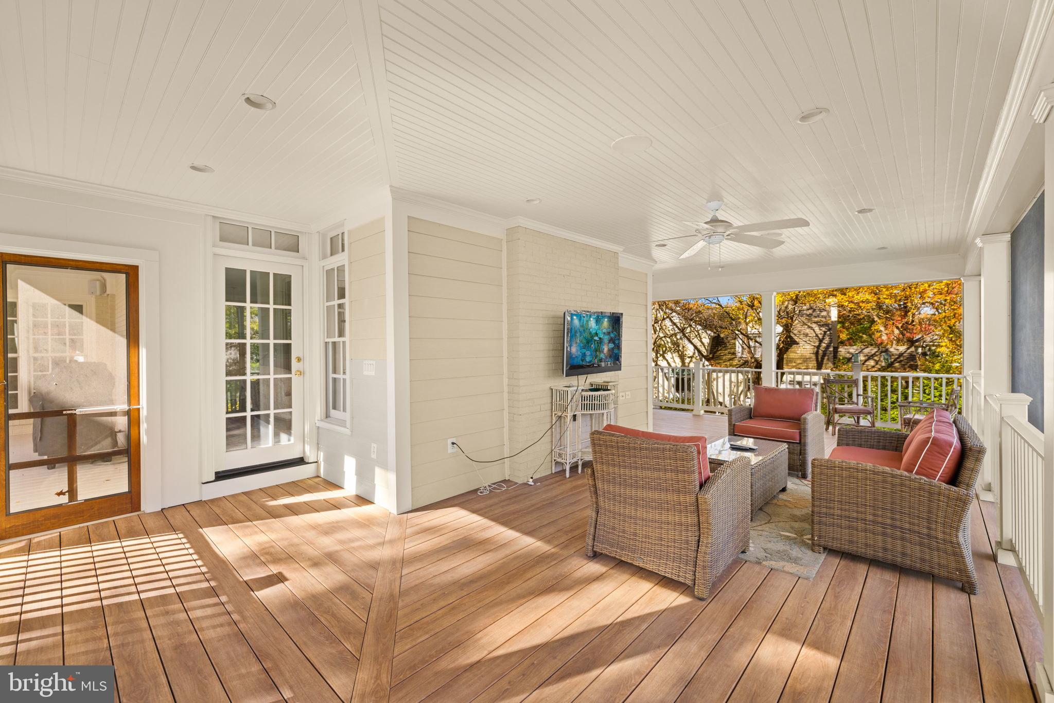 LANGLEY FOREST - Residential