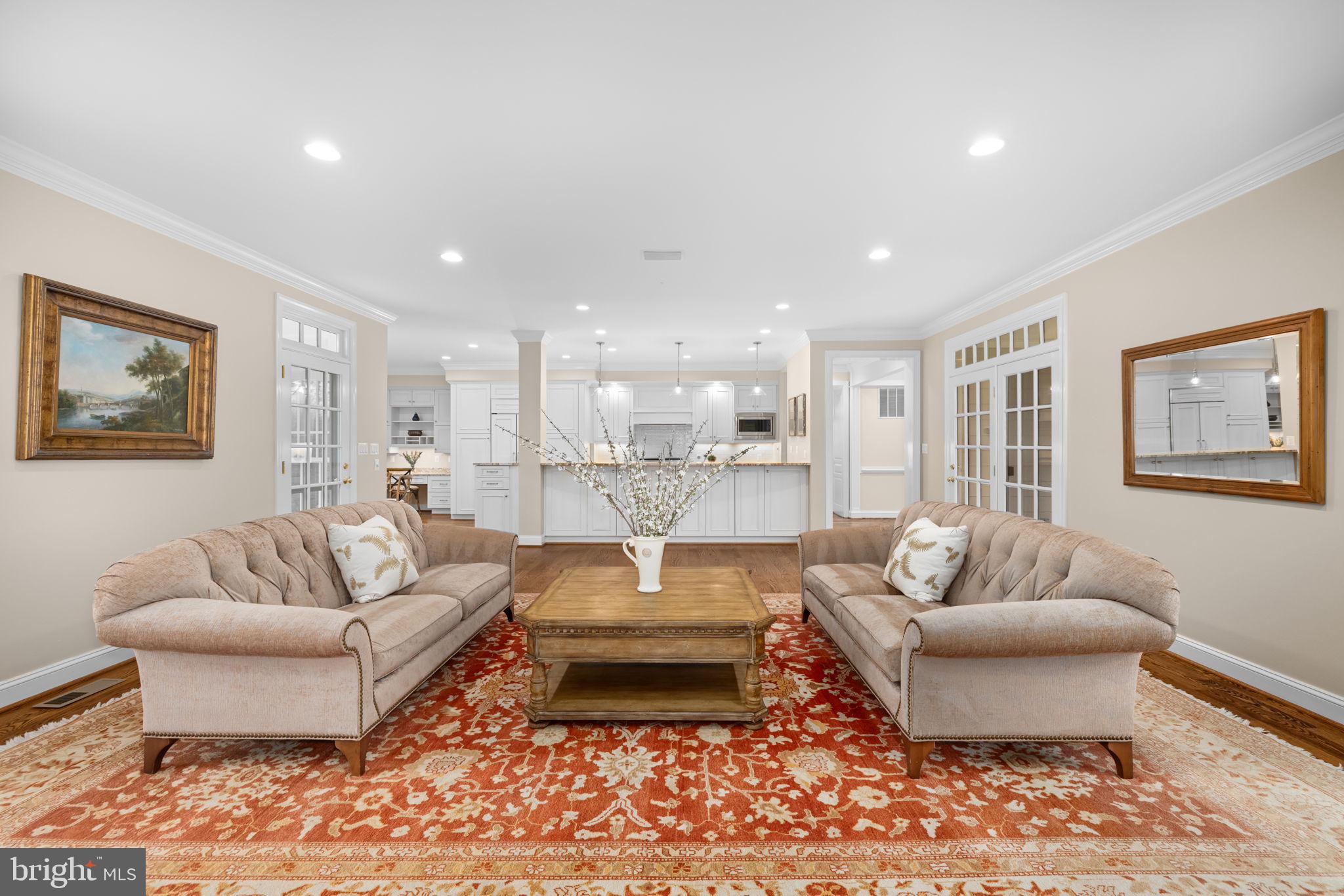 LANGLEY FOREST - Residential