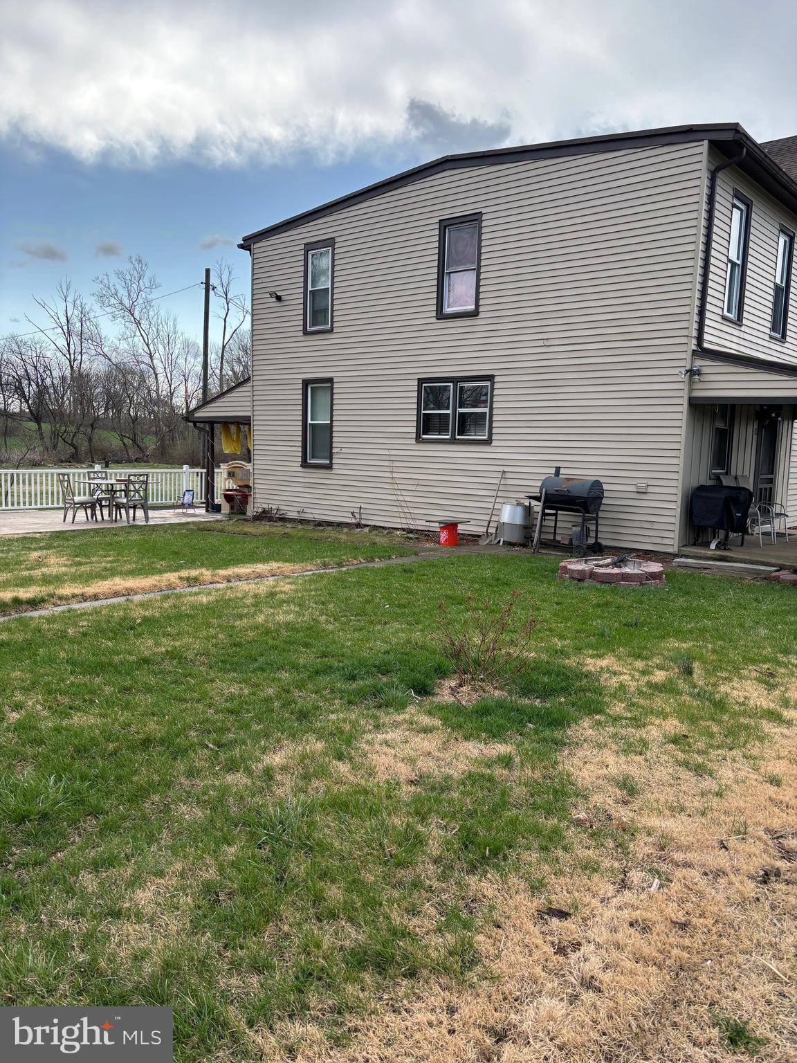290-294 N CORNWALL ROAD