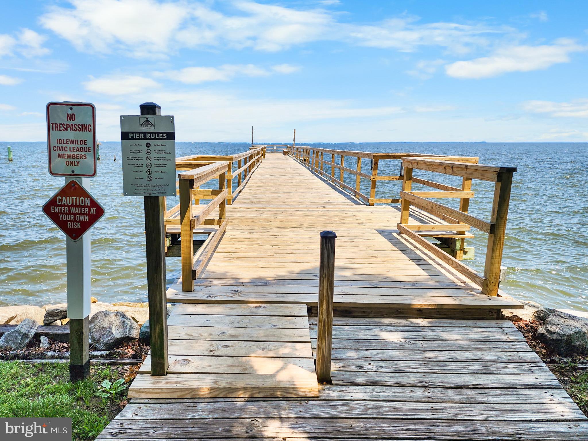 IDLEWILDE ON THE BAY - Residential