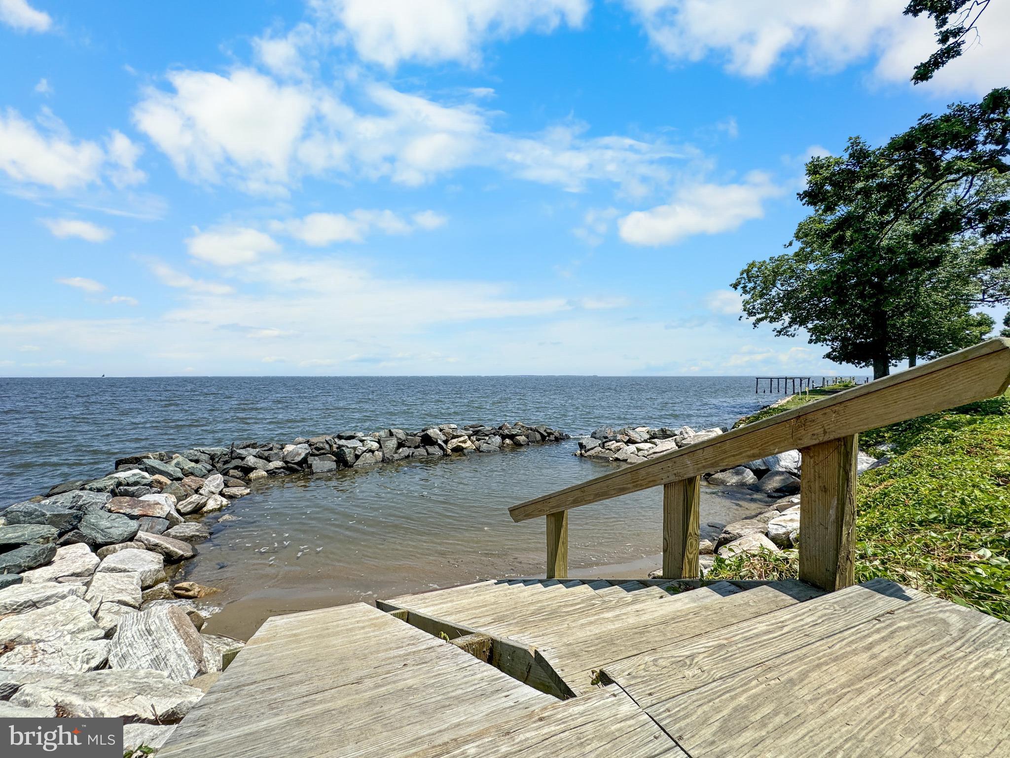 IDLEWILDE ON THE BAY - Residential