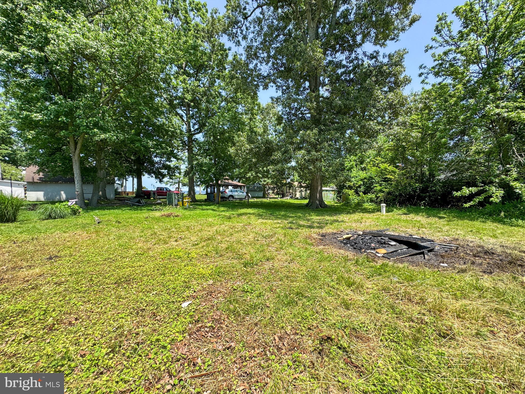 IDLEWILDE ON THE BAY - Residential